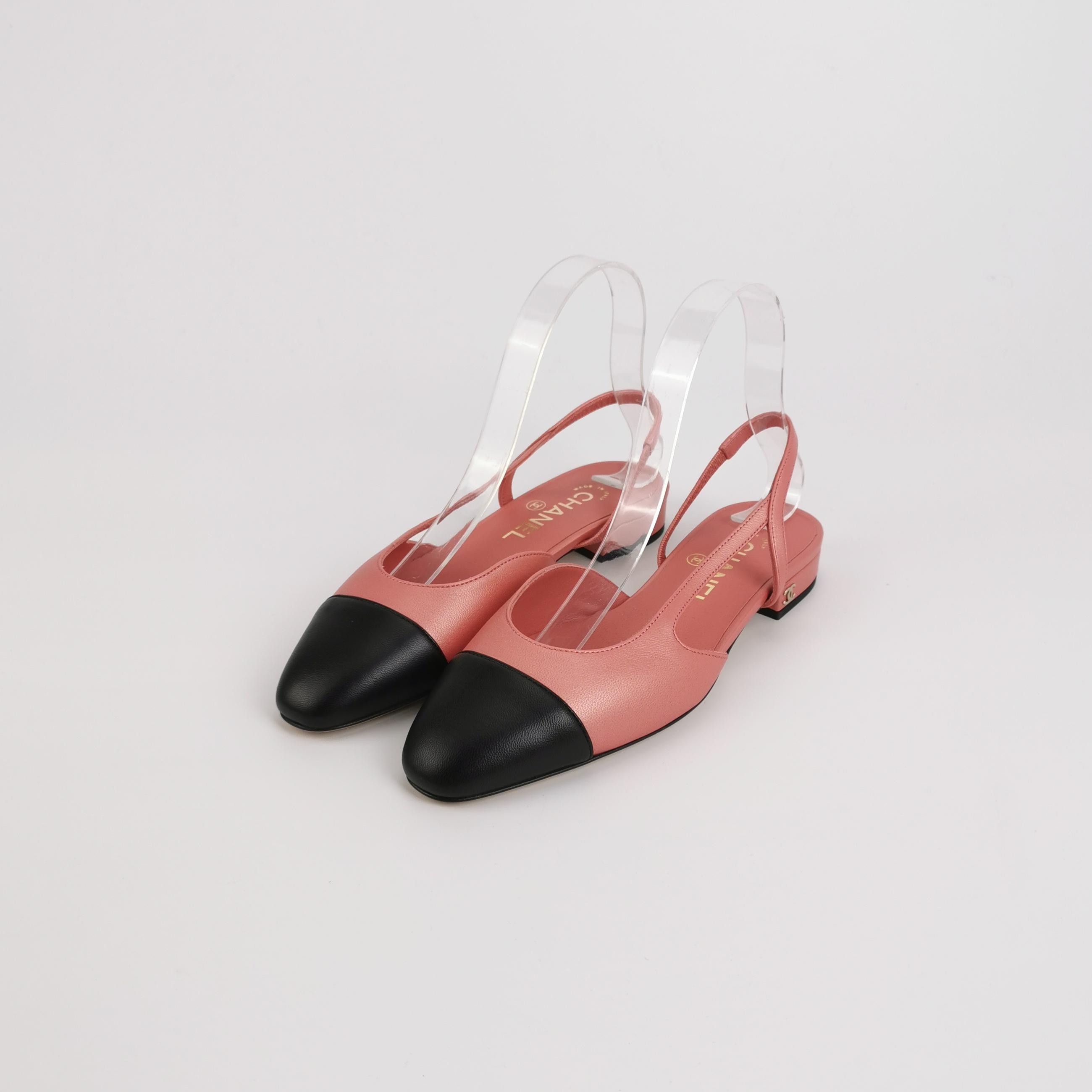 Chanel Chanel Women 6 Flats Size US 6 / IT 36 - 2 Thumbnail