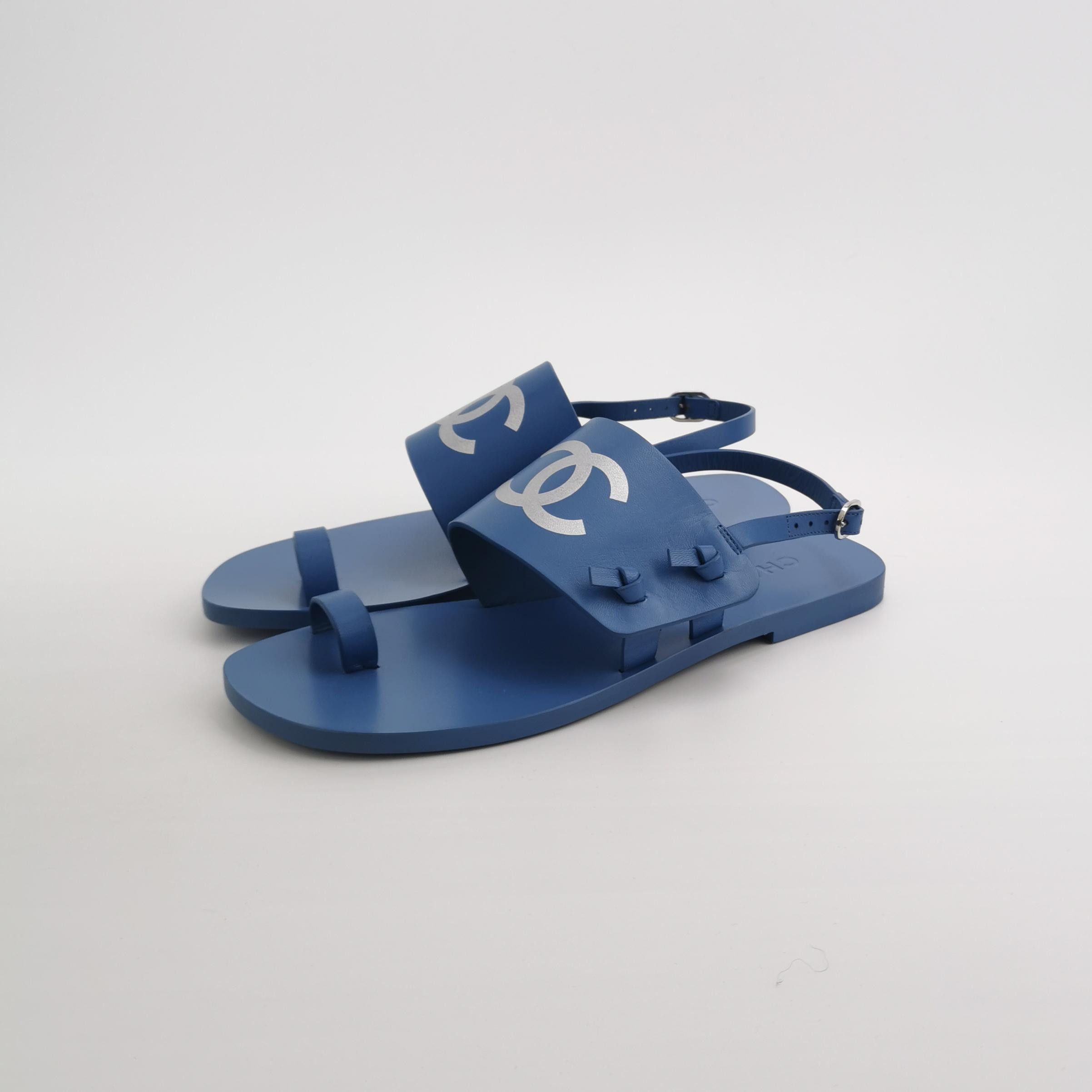 Chanel Chanel Women 7-5 Sandals Size US 7.5 / IT 37.5 - 2 Thumbnail
