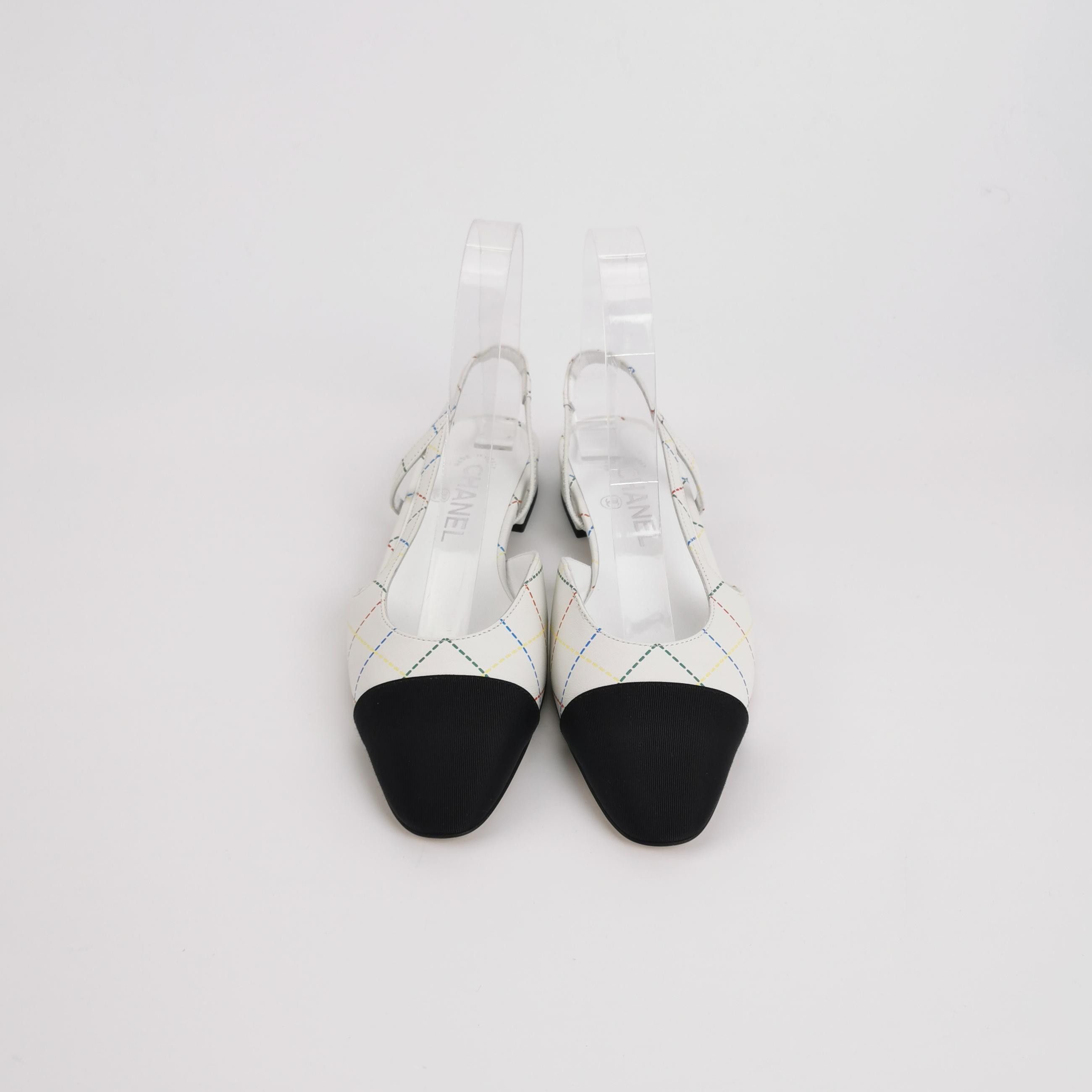 Chanel Chanel Women 6 Flats Size US 6 / IT 36 - 3 Thumbnail