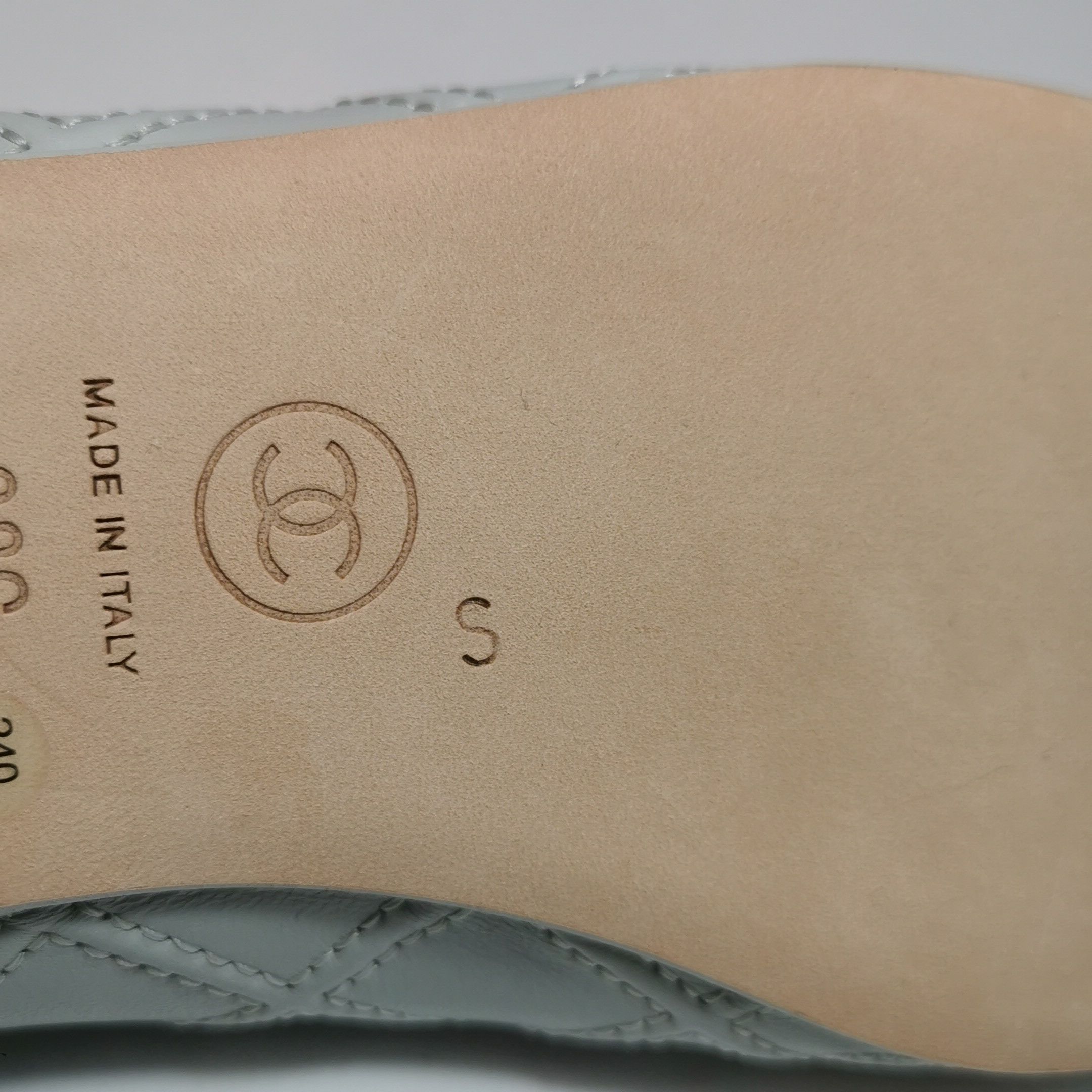 Chanel Chanel Women 8 Flats Size US 8 / IT 38 - 9 Thumbnail