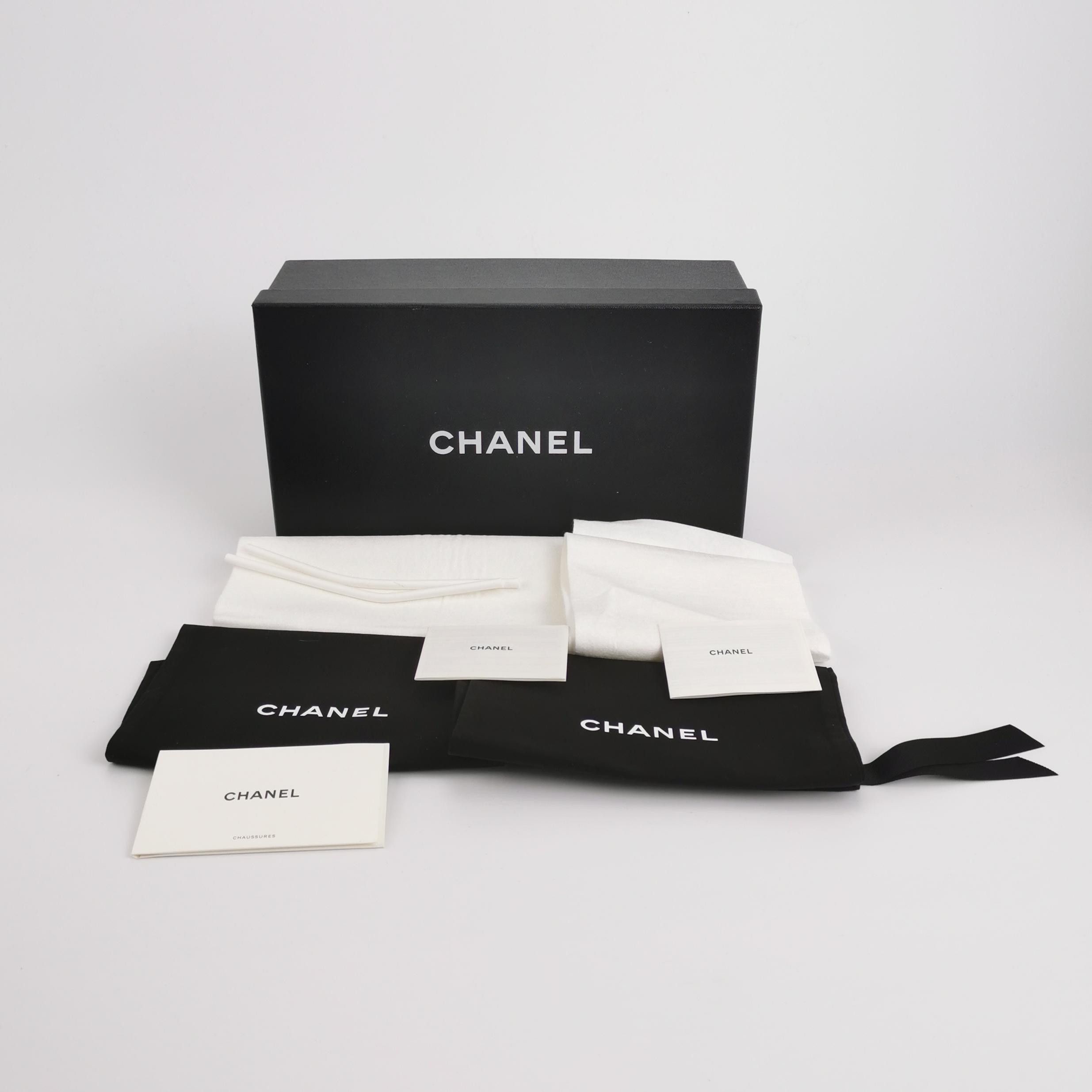 Chanel Chanel Women 5 Flats Size US 5 / IT 35 - 6 Thumbnail