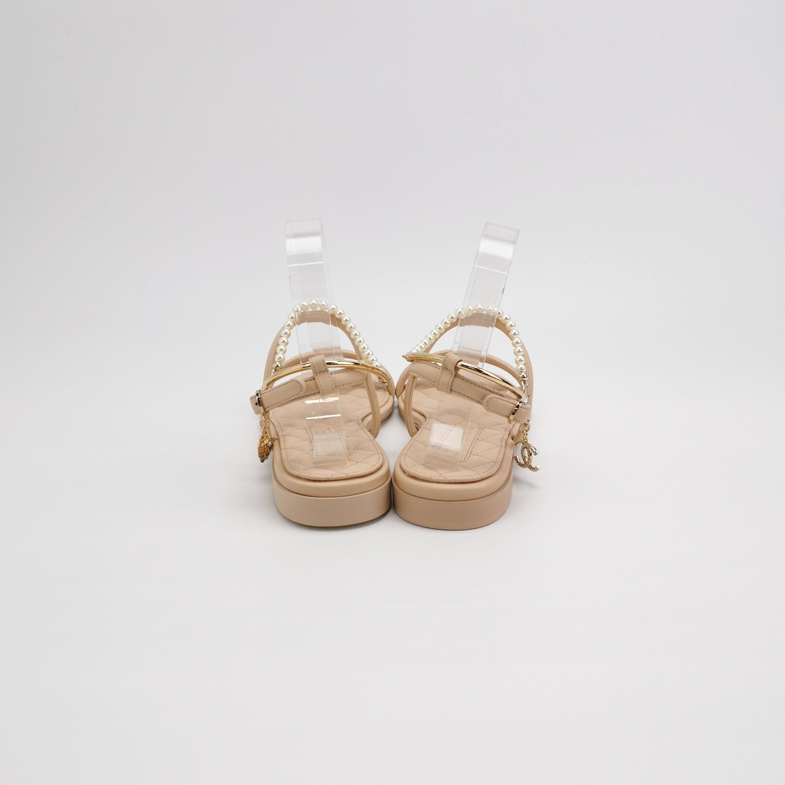 Chanel Chanel Women 7 Sandals Size US 7 / IT 37 - 4 Thumbnail