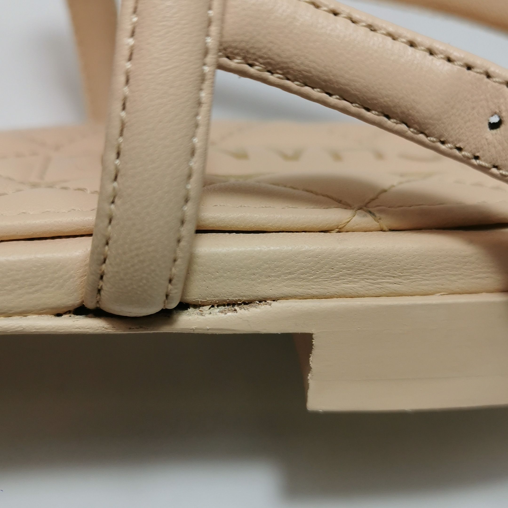 Chanel Chanel Women 7 Sandals Size US 7 / IT 37 - 7 Thumbnail