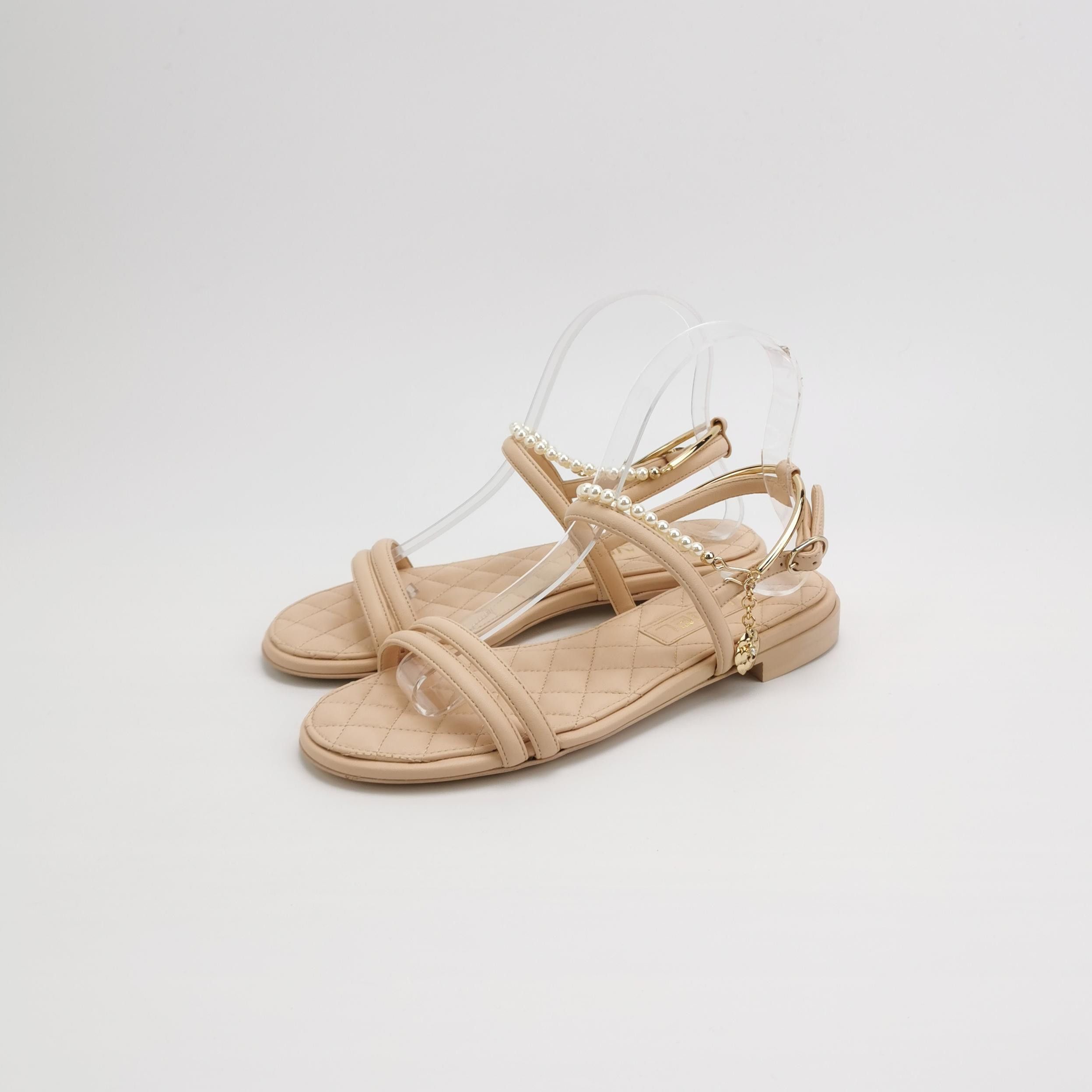 Chanel Chanel Women 7 Sandals Size US 7 / IT 37 - 2 Thumbnail