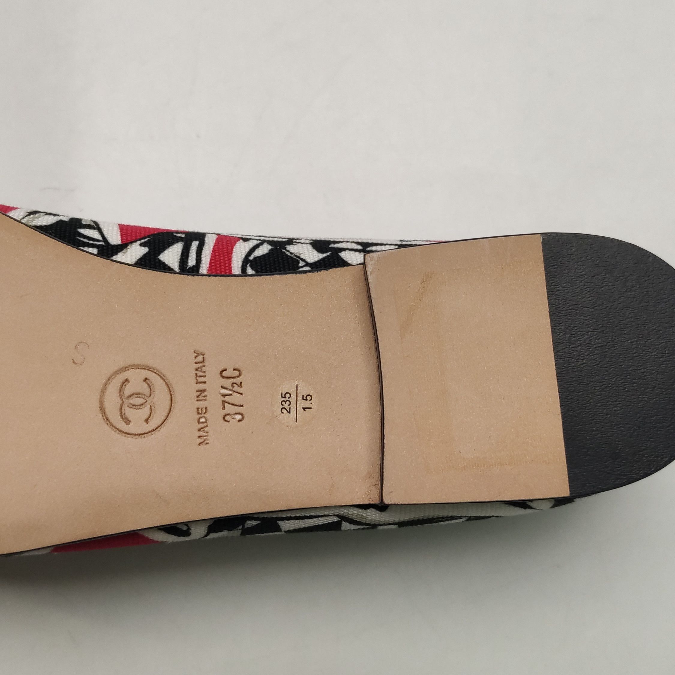 Chanel Chanel Women 7-5 Flats Size US 7.5 / IT 37.5 - 8 Thumbnail