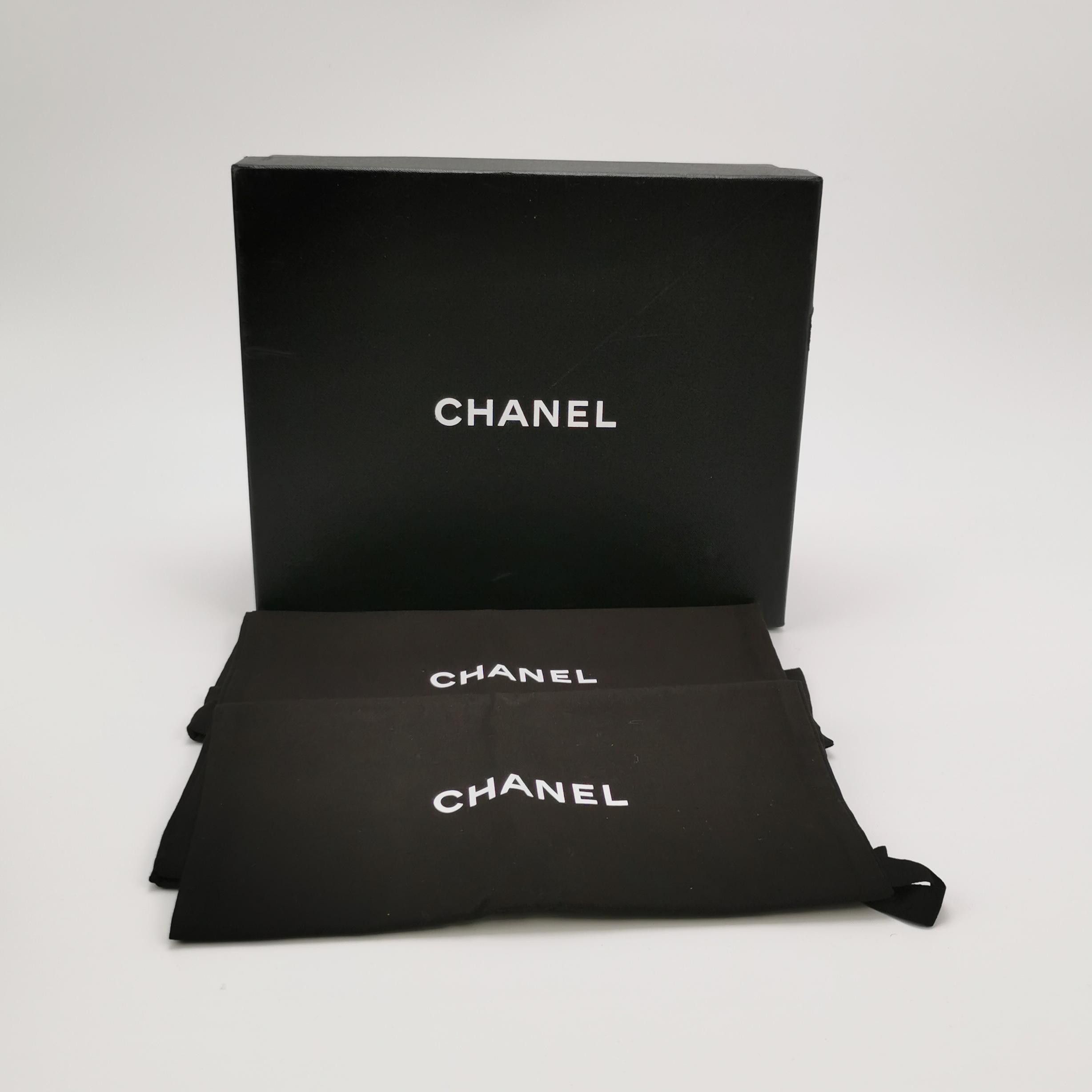 Chanel Chanel Women 7 Flats Size US 7 / IT 37 - 6 Thumbnail