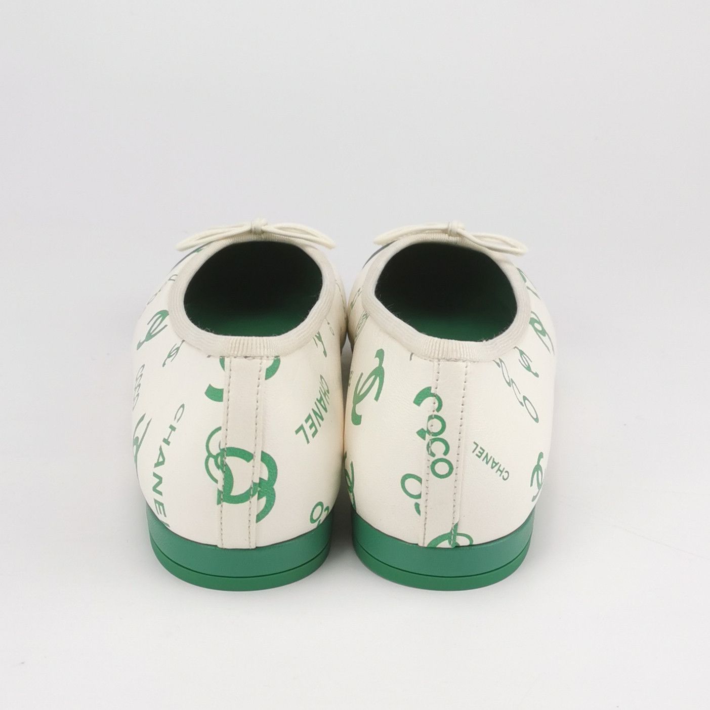 Chanel Chanel Women 6 Flats Size US 6 / IT 36 - 4 Thumbnail