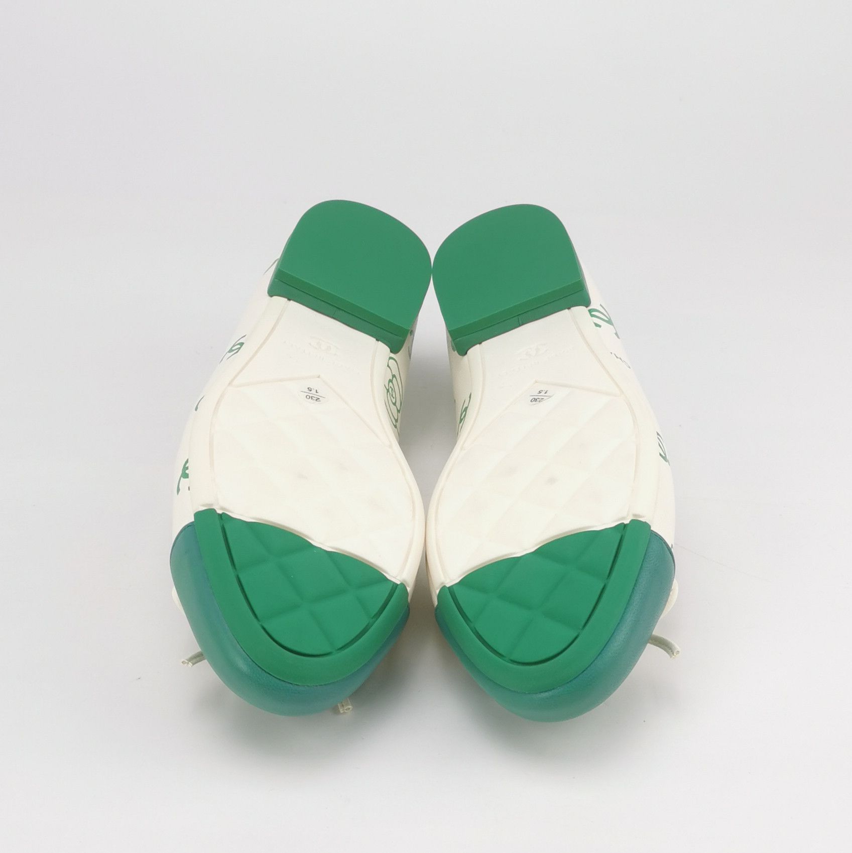 Chanel Chanel Women 6 Flats Size US 6 / IT 36 - 5 Thumbnail