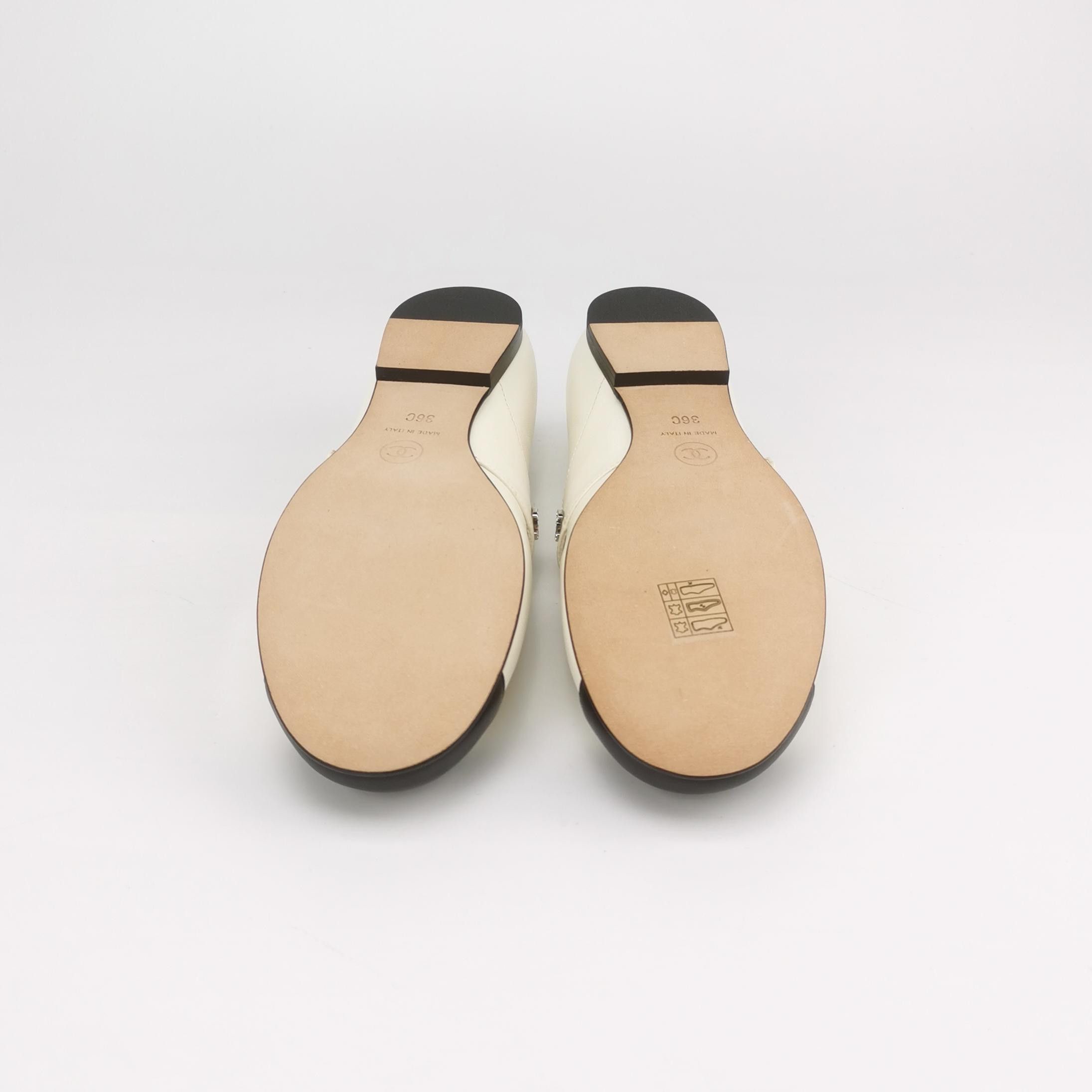 Chanel Chanel Women 6 Flats Size US 6 / IT 36 - 5 Thumbnail