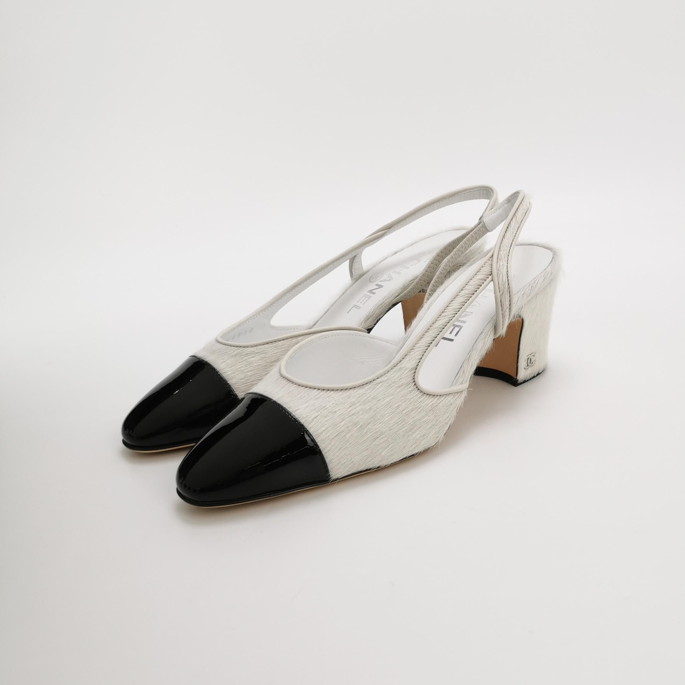 Chanel Chanel Women 6-5 Heels Size US 6.5 / IT 36.5 - 2 Thumbnail