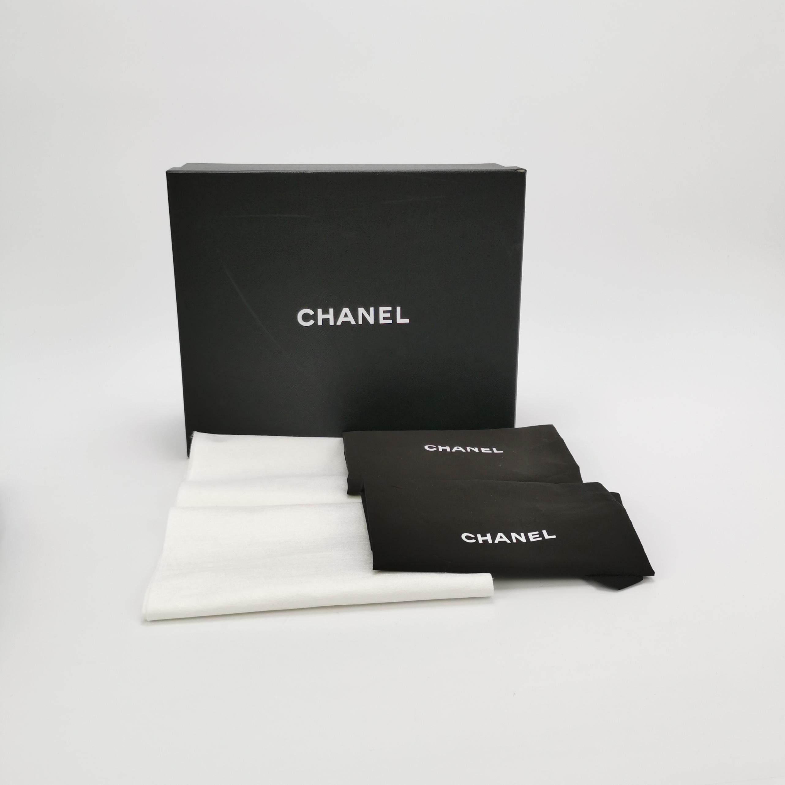 Chanel Chanel Women 7-5 Flats Size US 7.5 / IT 37.5 - 5 Thumbnail
