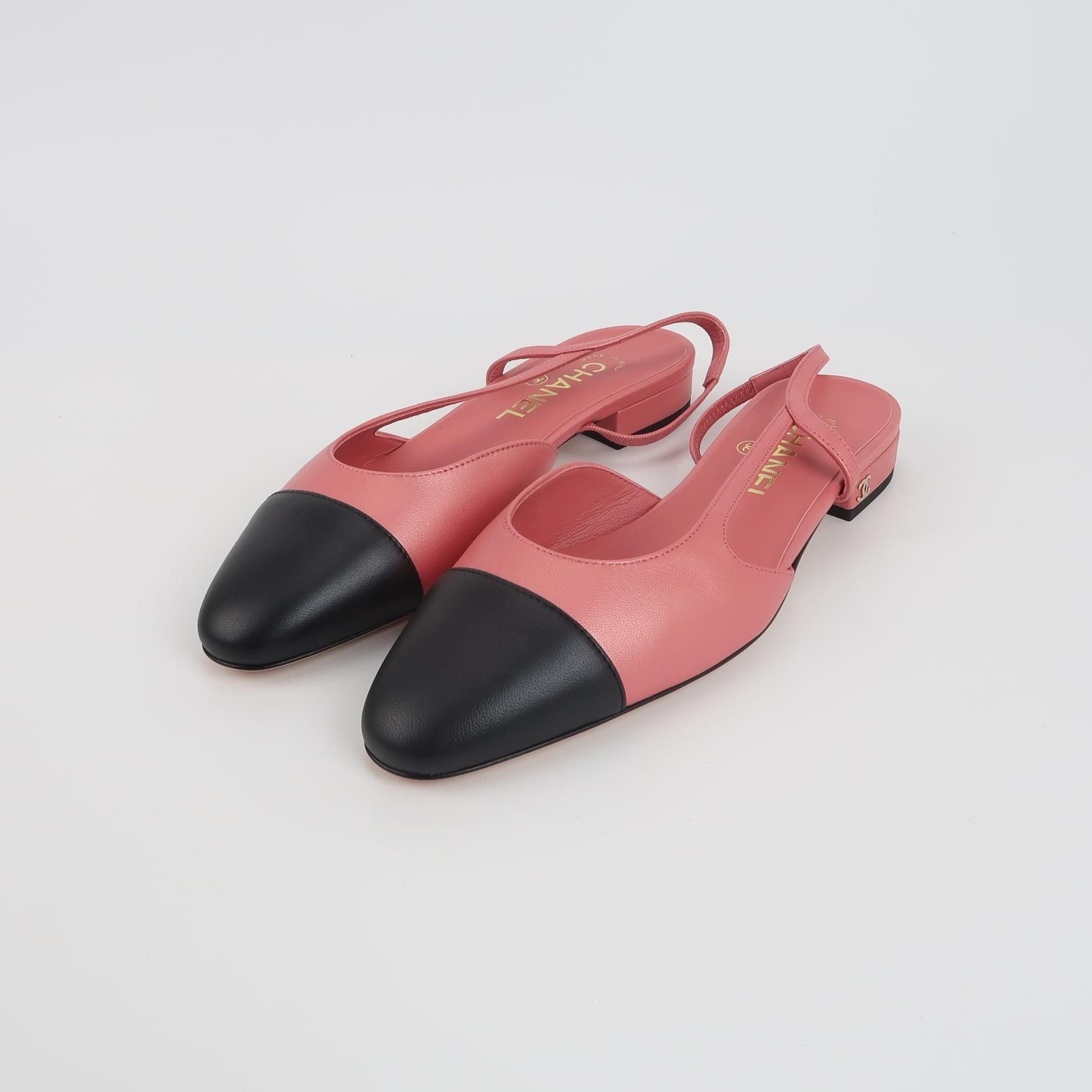 Chanel Chanel Women 7 Flats Size US 7 / IT 37 - 2 Thumbnail