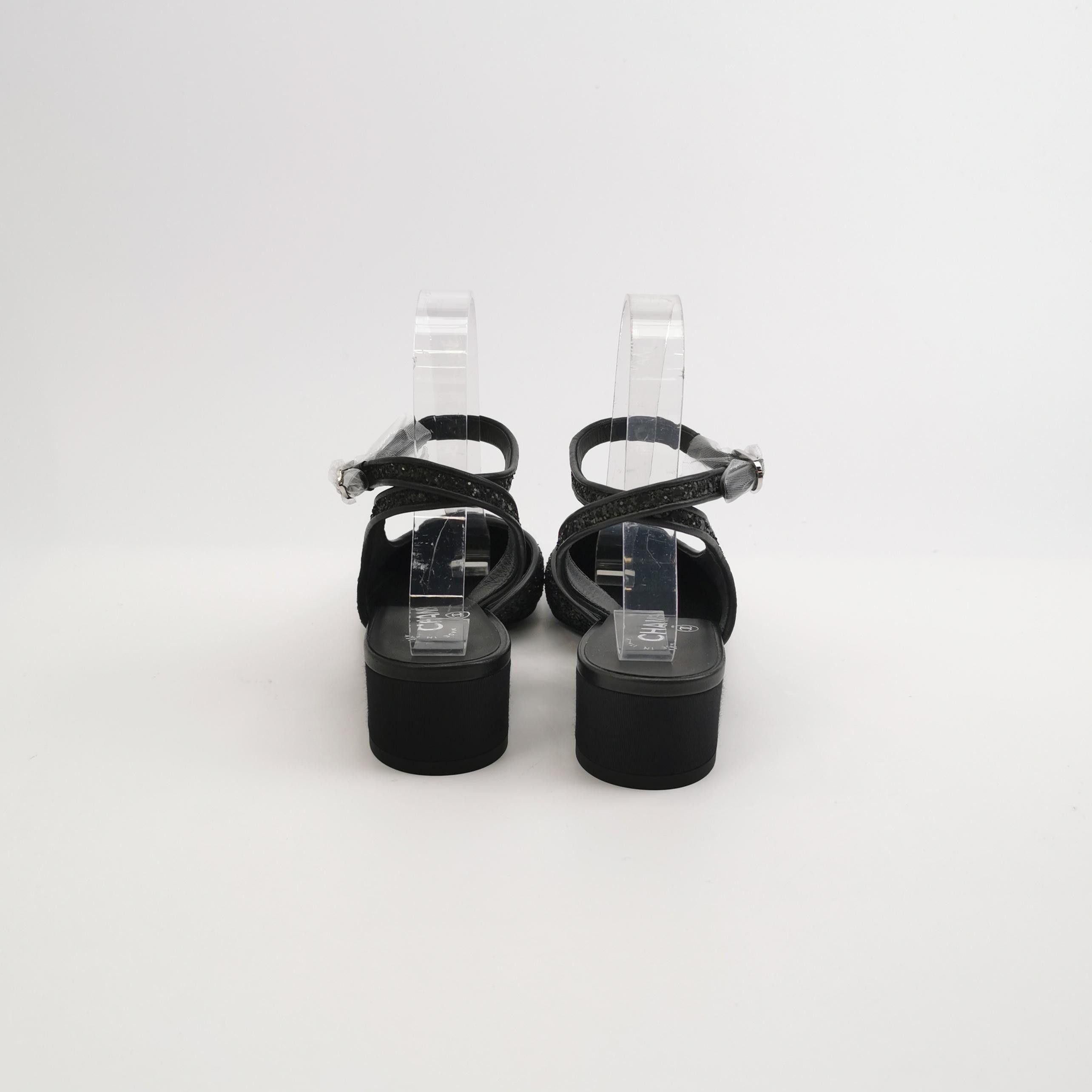 Chanel Chanel Women 7 Flats Size US 7 / IT 37 - 4 Thumbnail