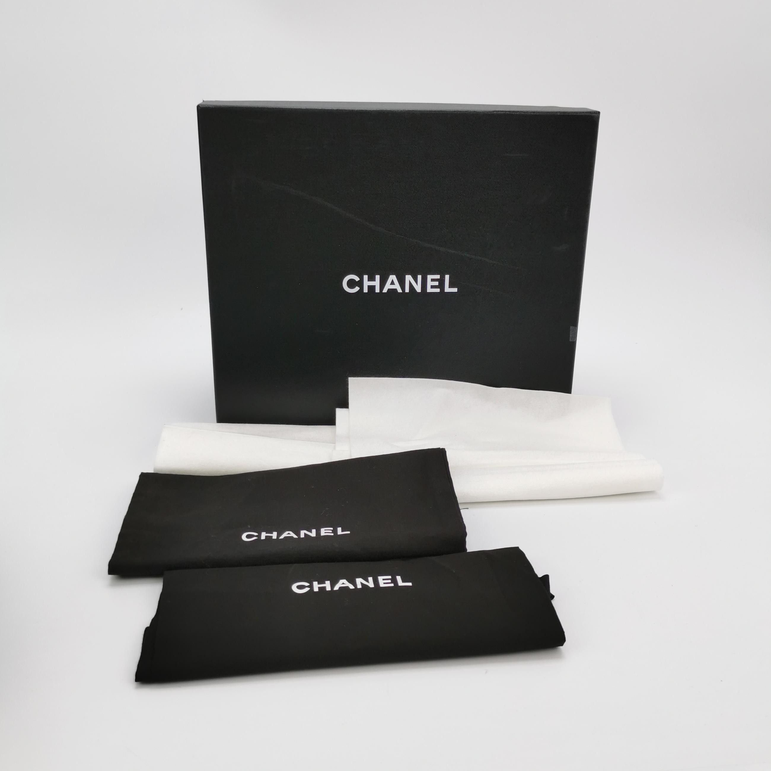 Chanel Chanel Women 8-5 Flats Size US 8.5 / IT 38.5 - 6 Thumbnail