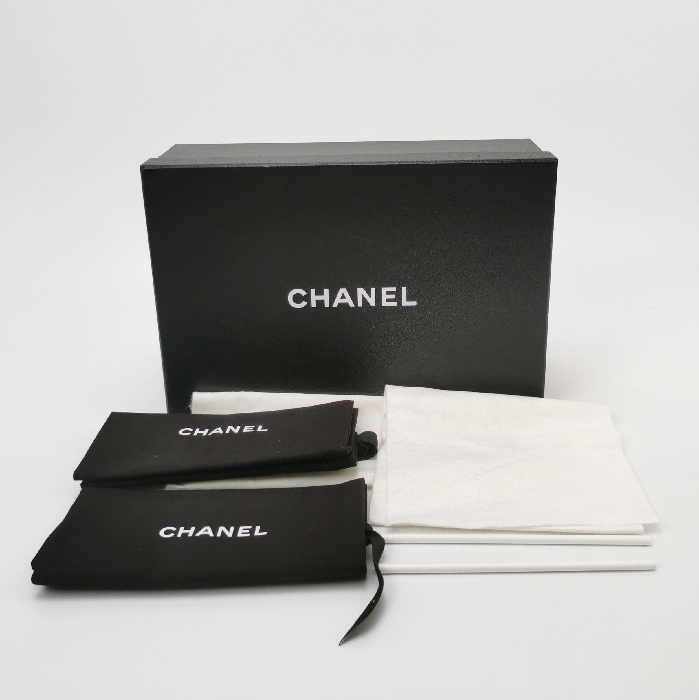Chanel Chanel Women 5 Flats Size US 5 / IT 35 - 6 Thumbnail