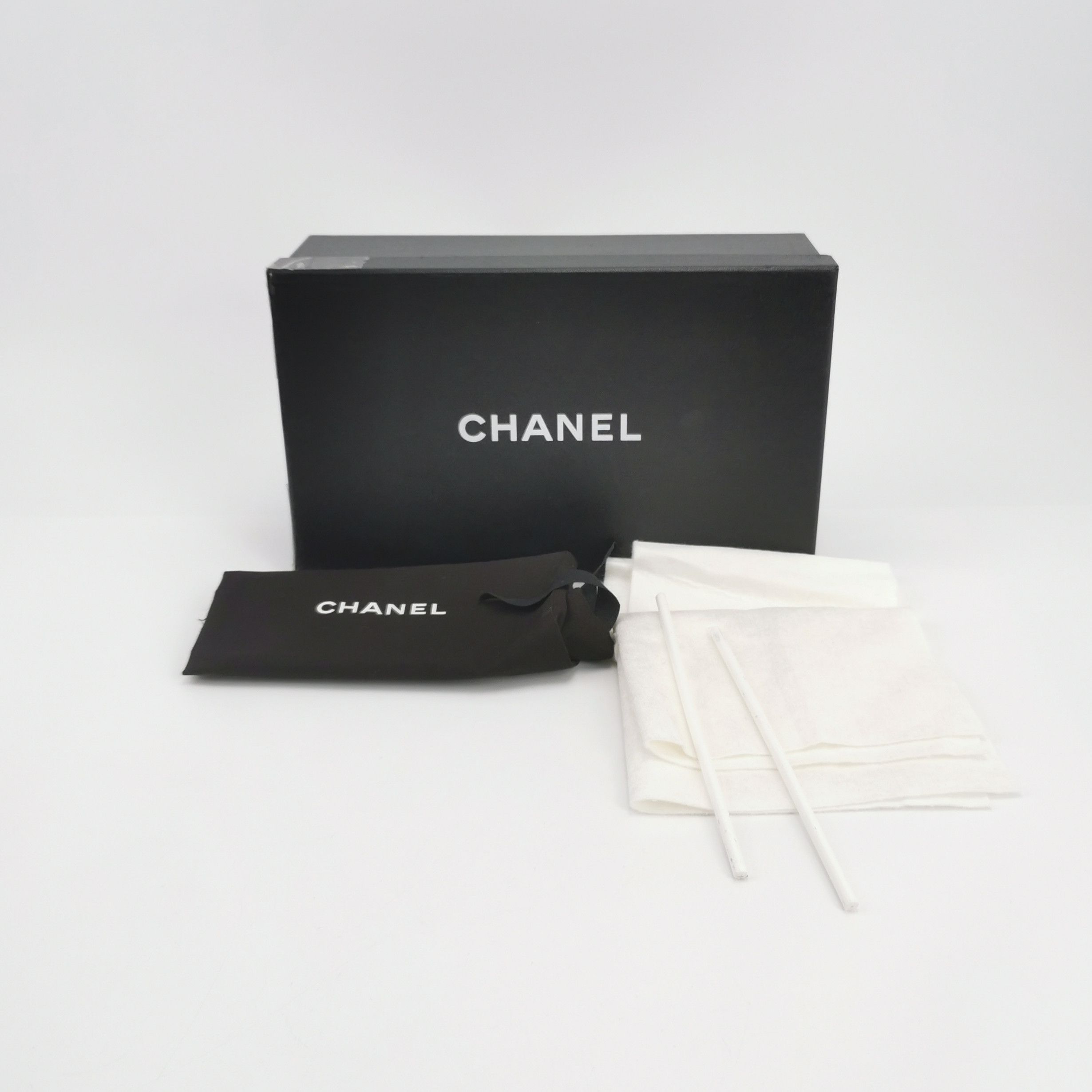 Chanel Chanel Women 5-5 Flats Size US 5.5 / IT 35.5 - 6 Thumbnail