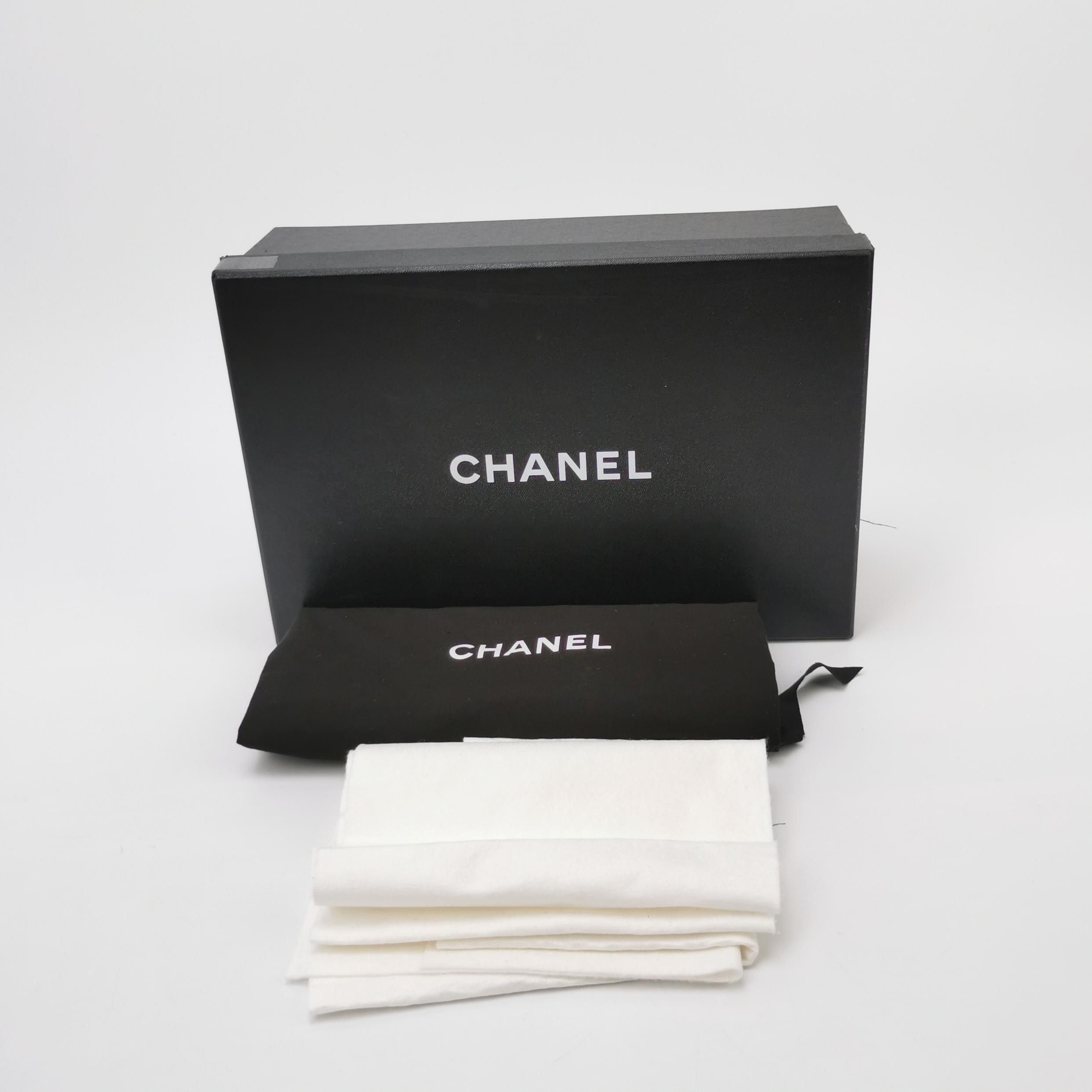 Chanel Chanel Women 6-5 Flats Size US 6.5 / IT 36.5 - 6 Thumbnail