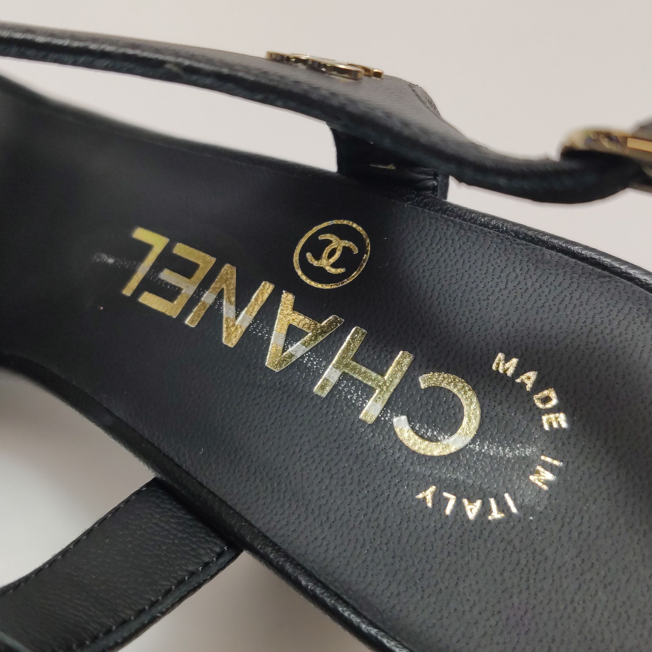 Chanel Chanel Women 7 Sandals Size US 7 / IT 37 - 11 Thumbnail