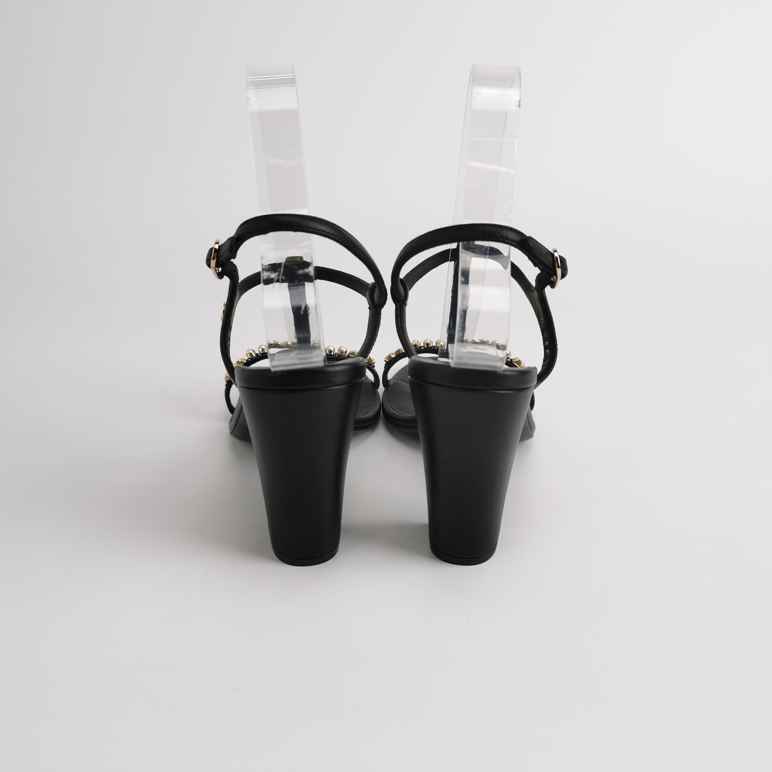 Chanel Chanel Women 7 Sandals Size US 7 / IT 37 - 4 Thumbnail