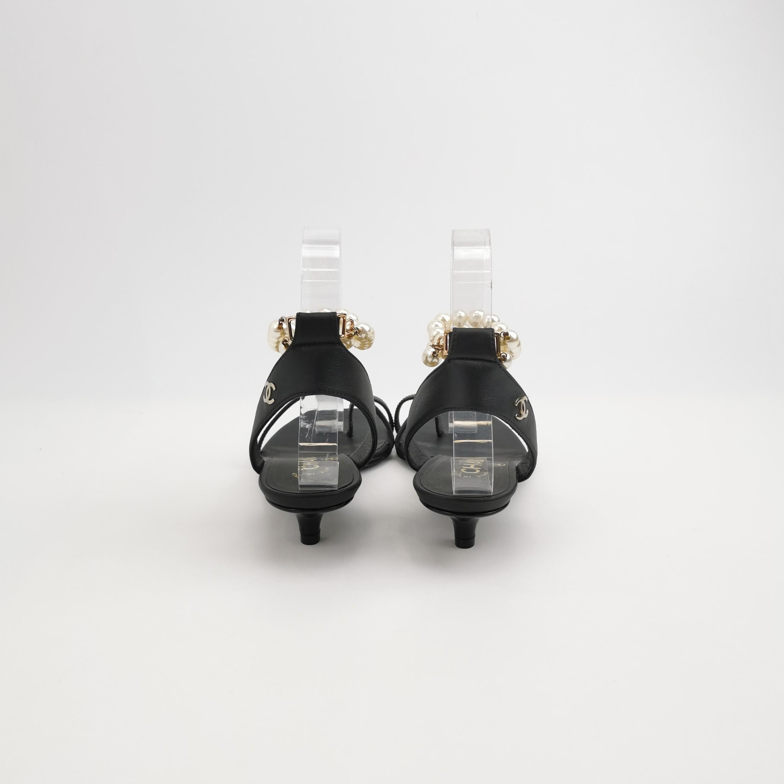 Chanel Chanel Women 5-5 Sandals Size US 5.5 / IT 35.5 - 4 Thumbnail