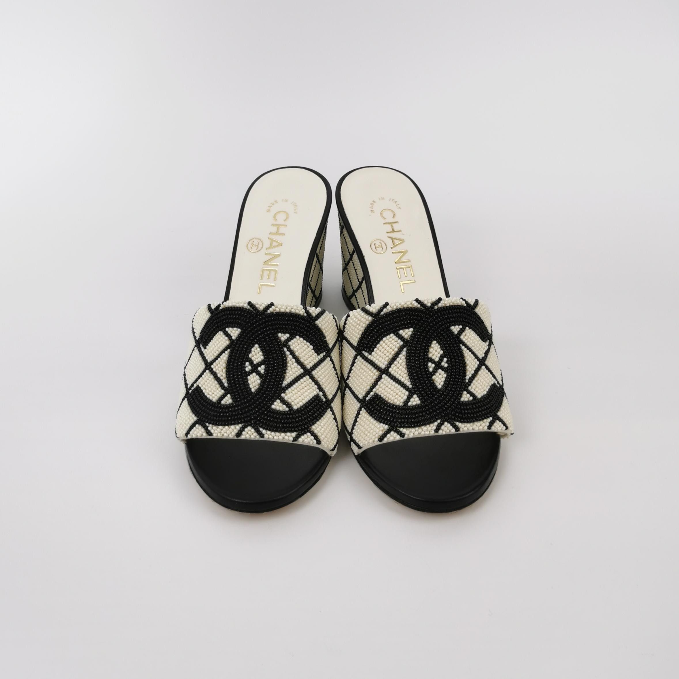Chanel Chanel Women 5-5 Sandals Size US 5.5 / IT 35.5 - 3 Thumbnail