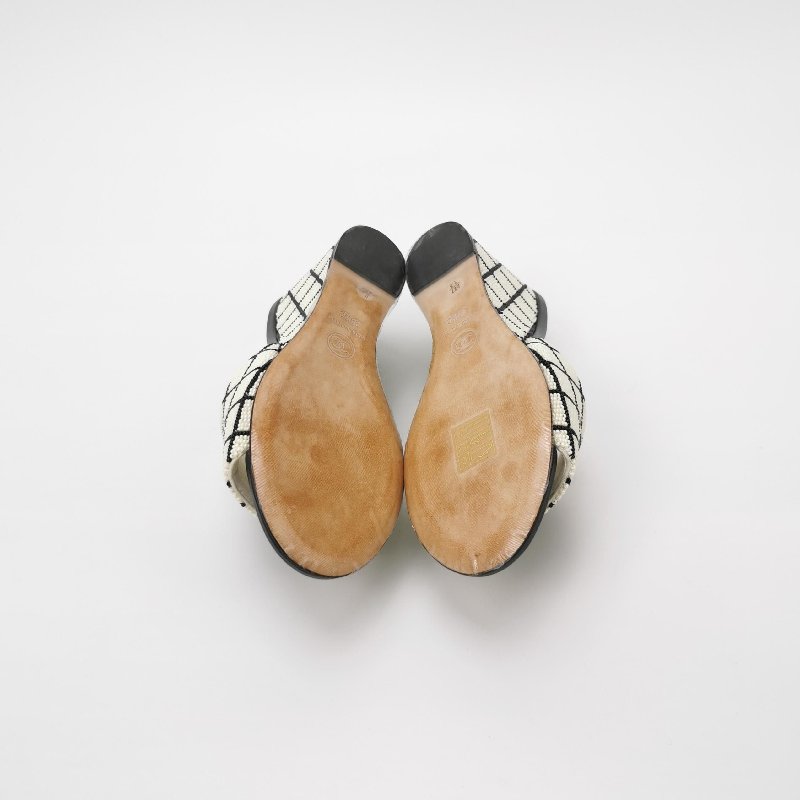 Chanel Chanel Women 5-5 Sandals Size US 5.5 / IT 35.5 - 5 Thumbnail