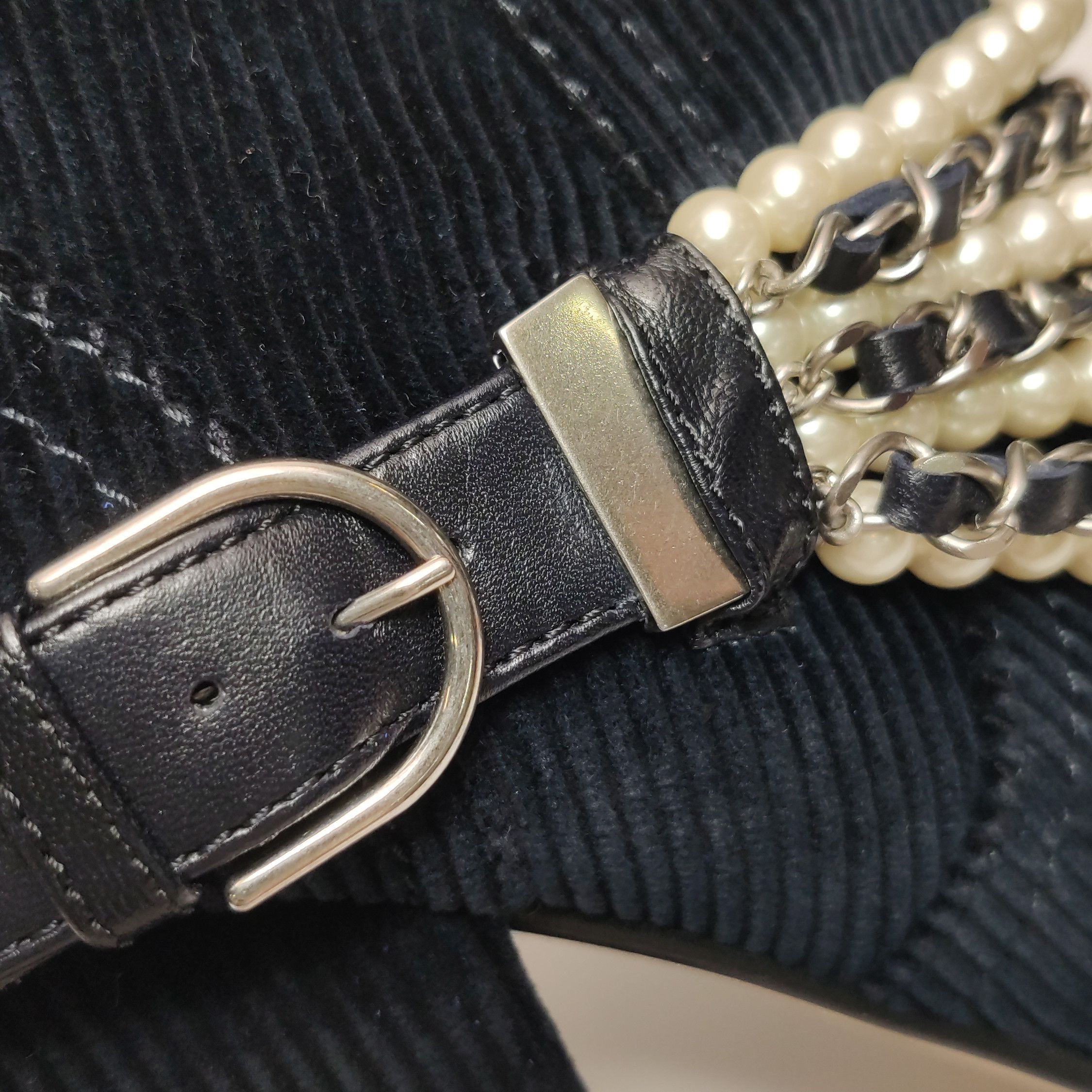 Chanel Chanel Women 9 Boots Size US 9 / IT 39 - 7 Thumbnail