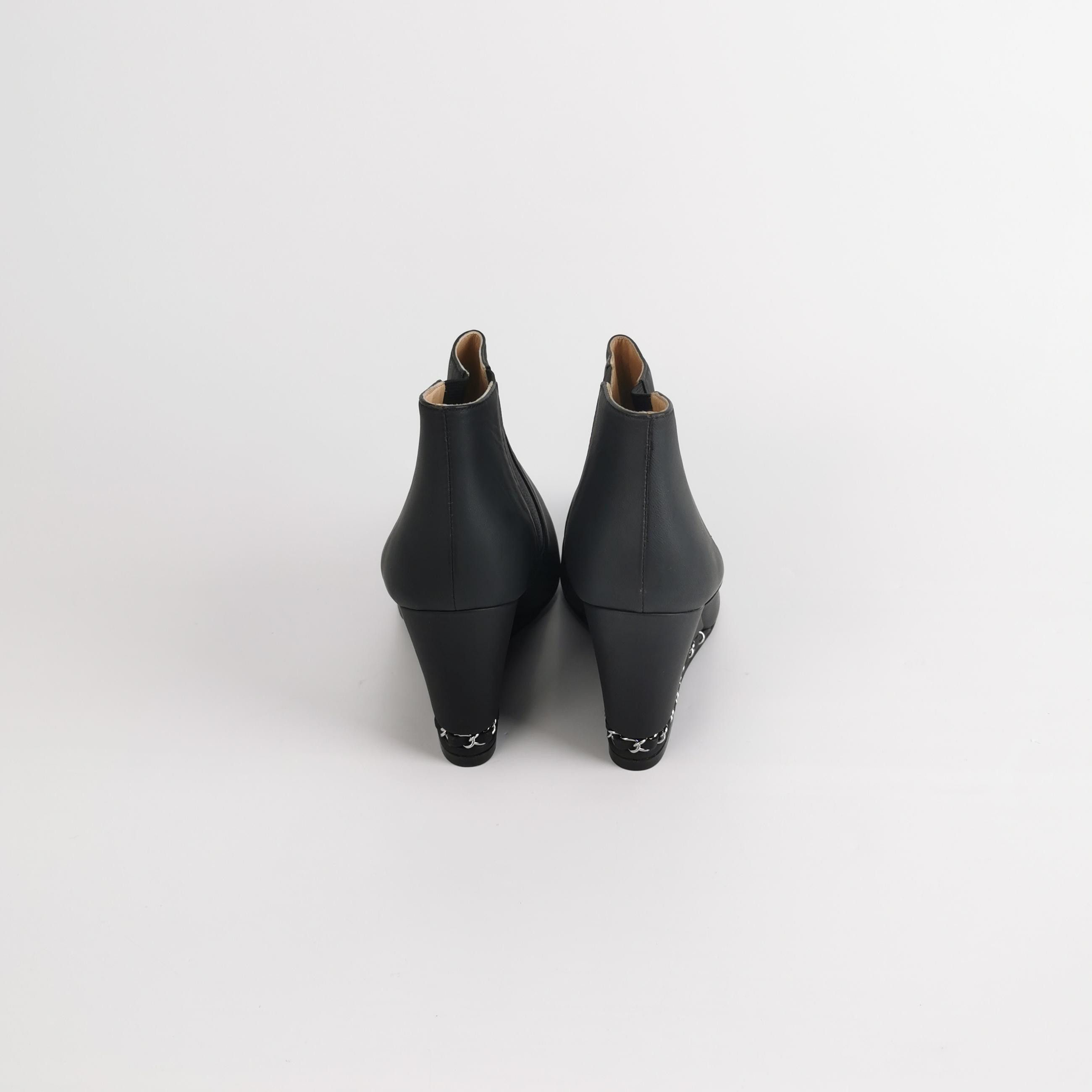 Chanel Chanel Women 8 Boots Size US 8 / IT 38 - 4 Thumbnail