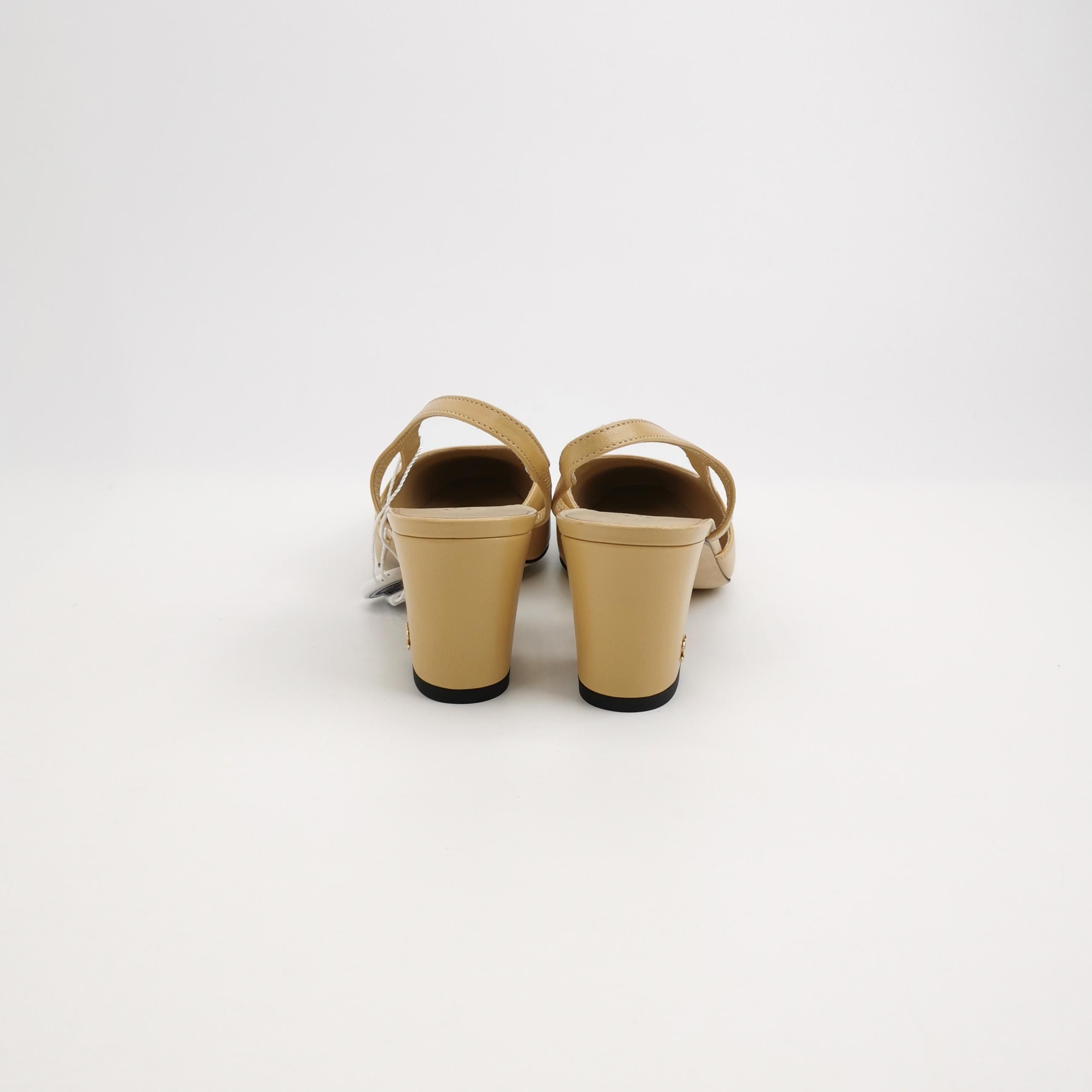Chanel Chanel Women 5-5 Heels Size US 5.5 / IT 35.5 - 4 Thumbnail