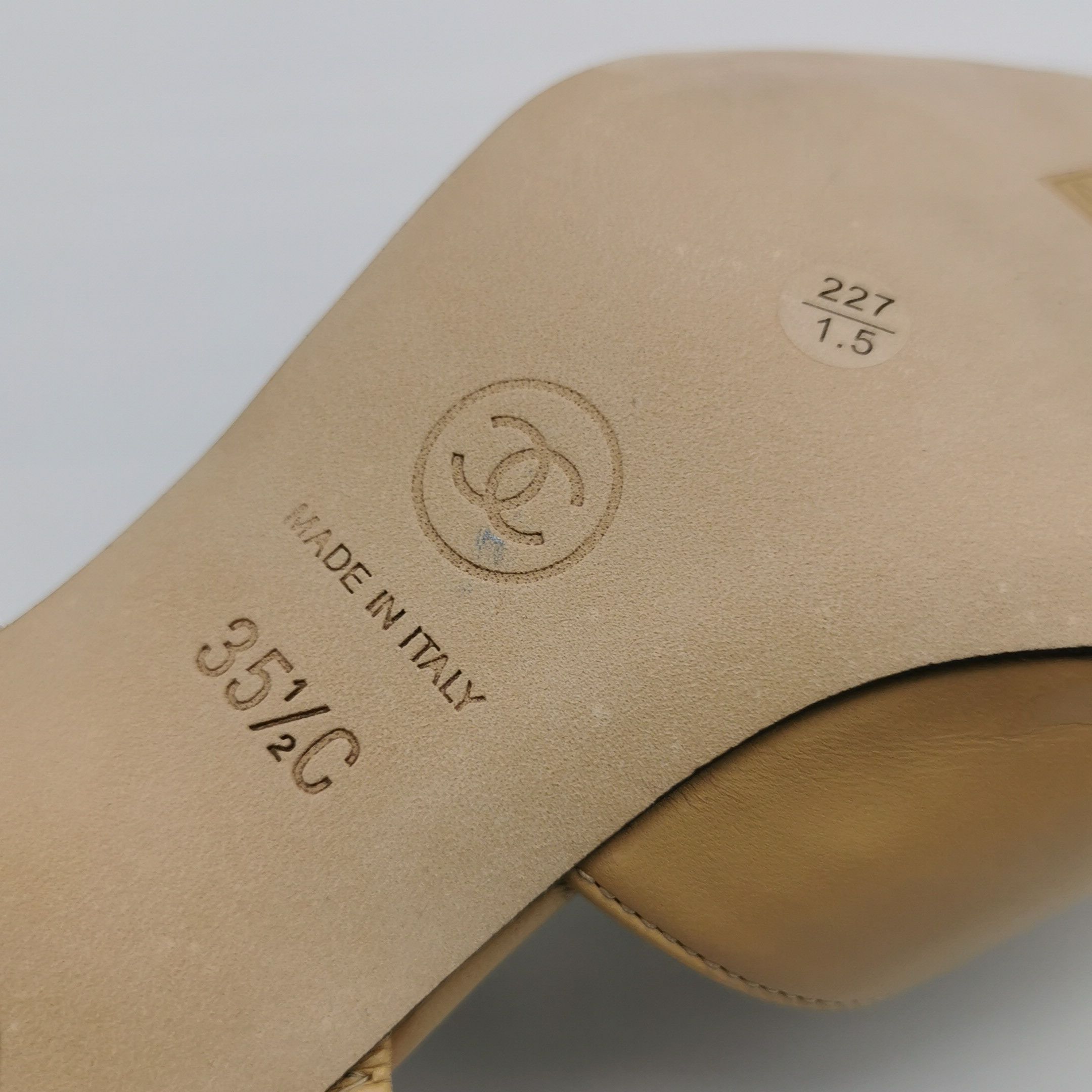 Chanel Chanel Women 5-5 Heels Size US 5.5 / IT 35.5 - 9 Thumbnail