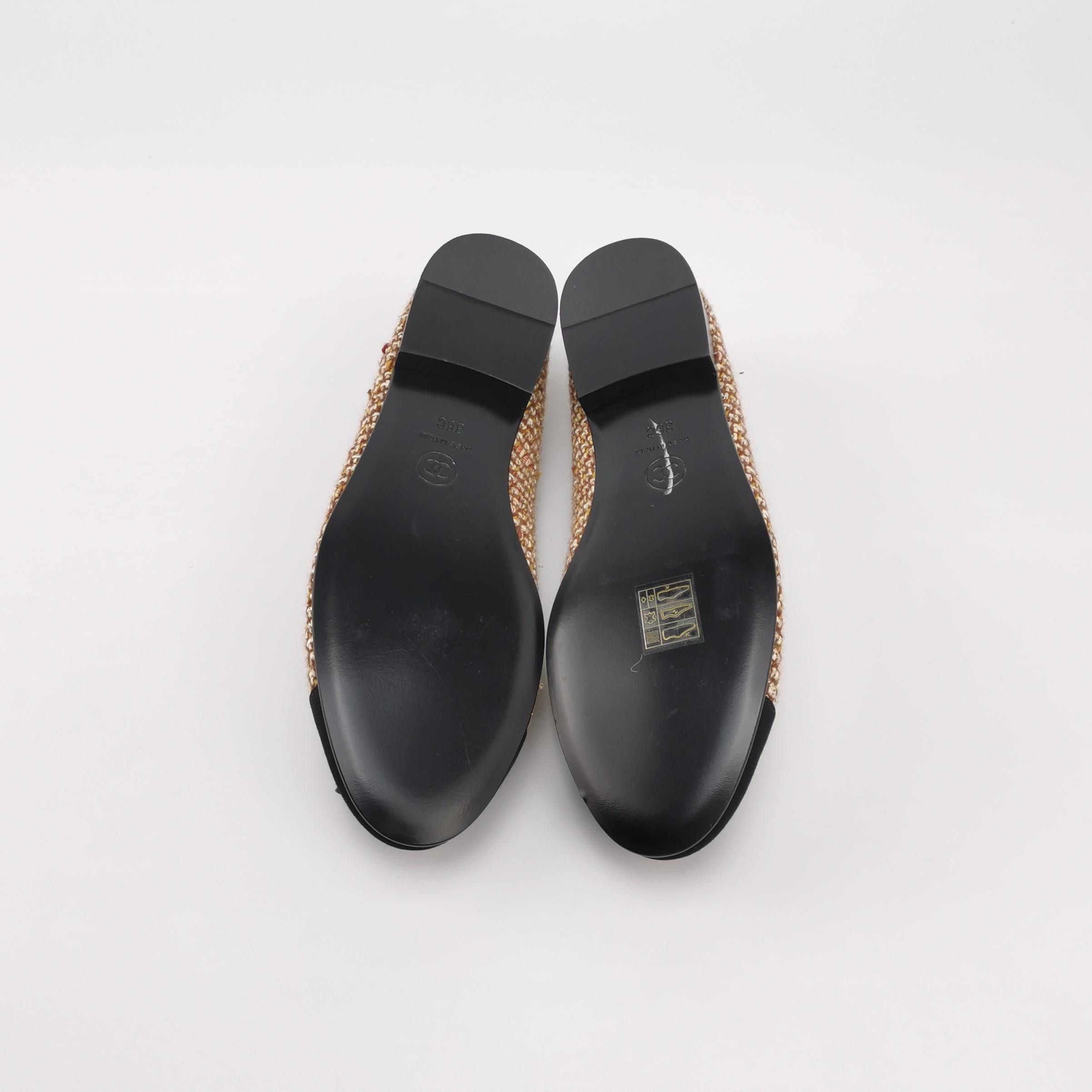 Chanel Chanel Women 6 Flats Size US 6 / IT 36 - 5 Thumbnail