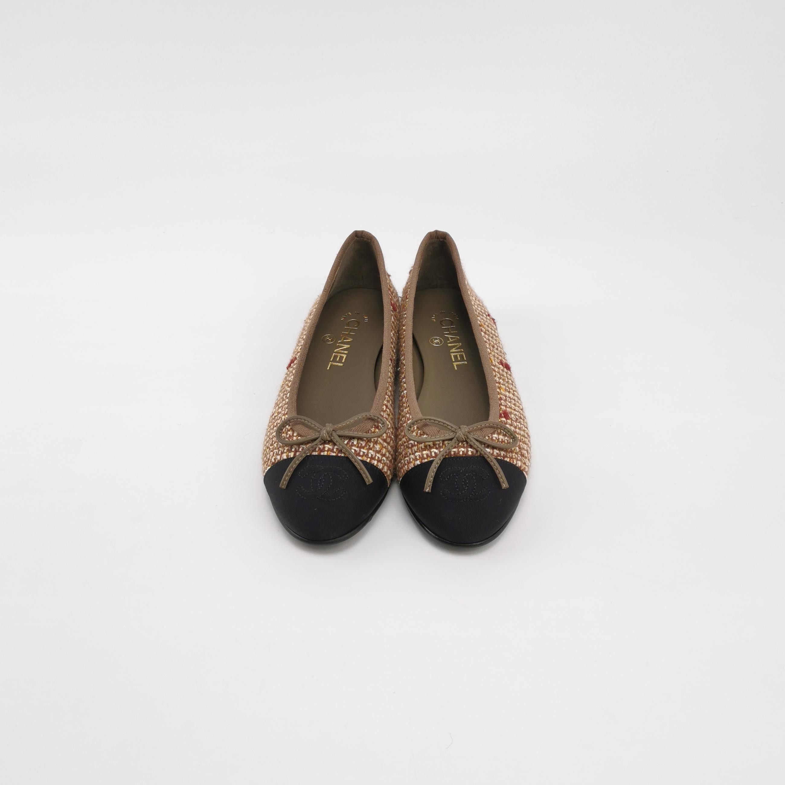 Chanel Chanel Women 6 Flats Size US 6 / IT 36 - 3 Thumbnail