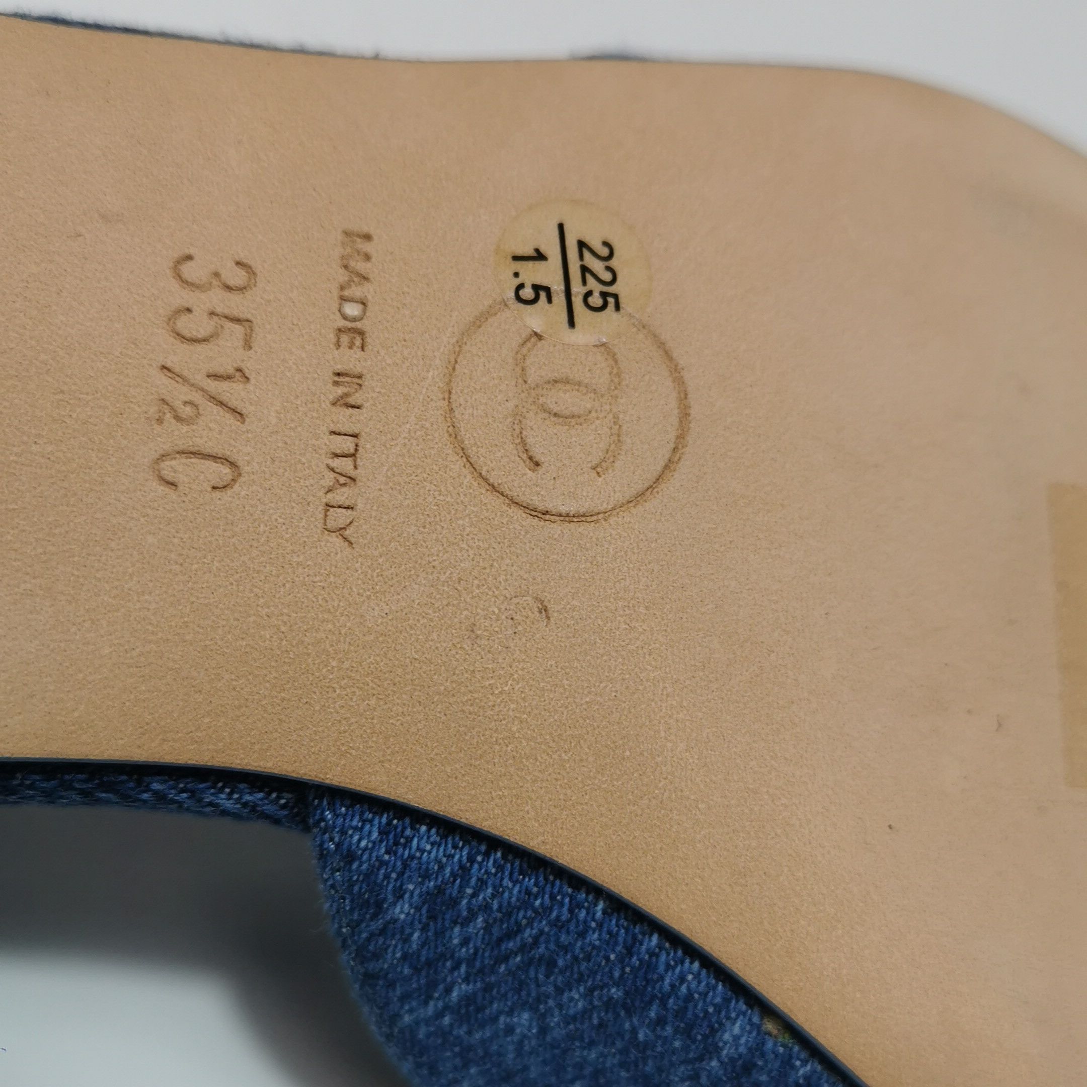Chanel Chanel Women 5-5 Flats Size US 5.5 / IT 35.5 - 11 Thumbnail
