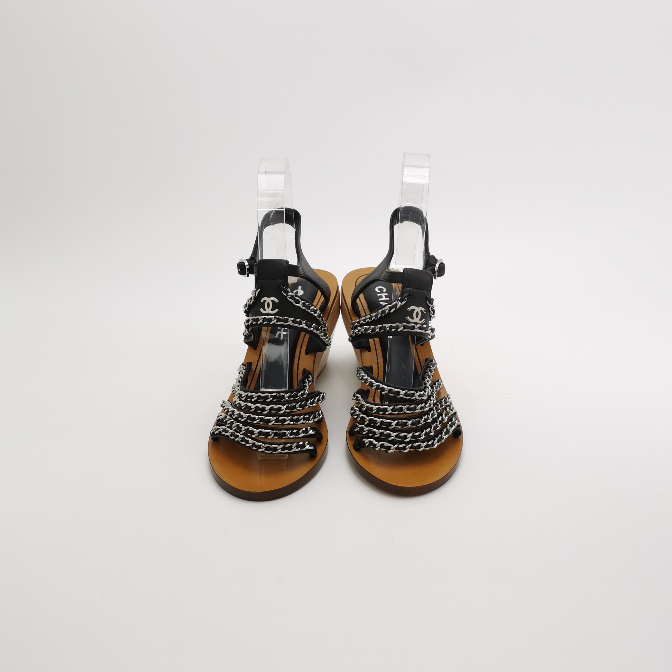 Chanel Chanel Women 6 Sandals Size US 6 / IT 36 - 3 Thumbnail
