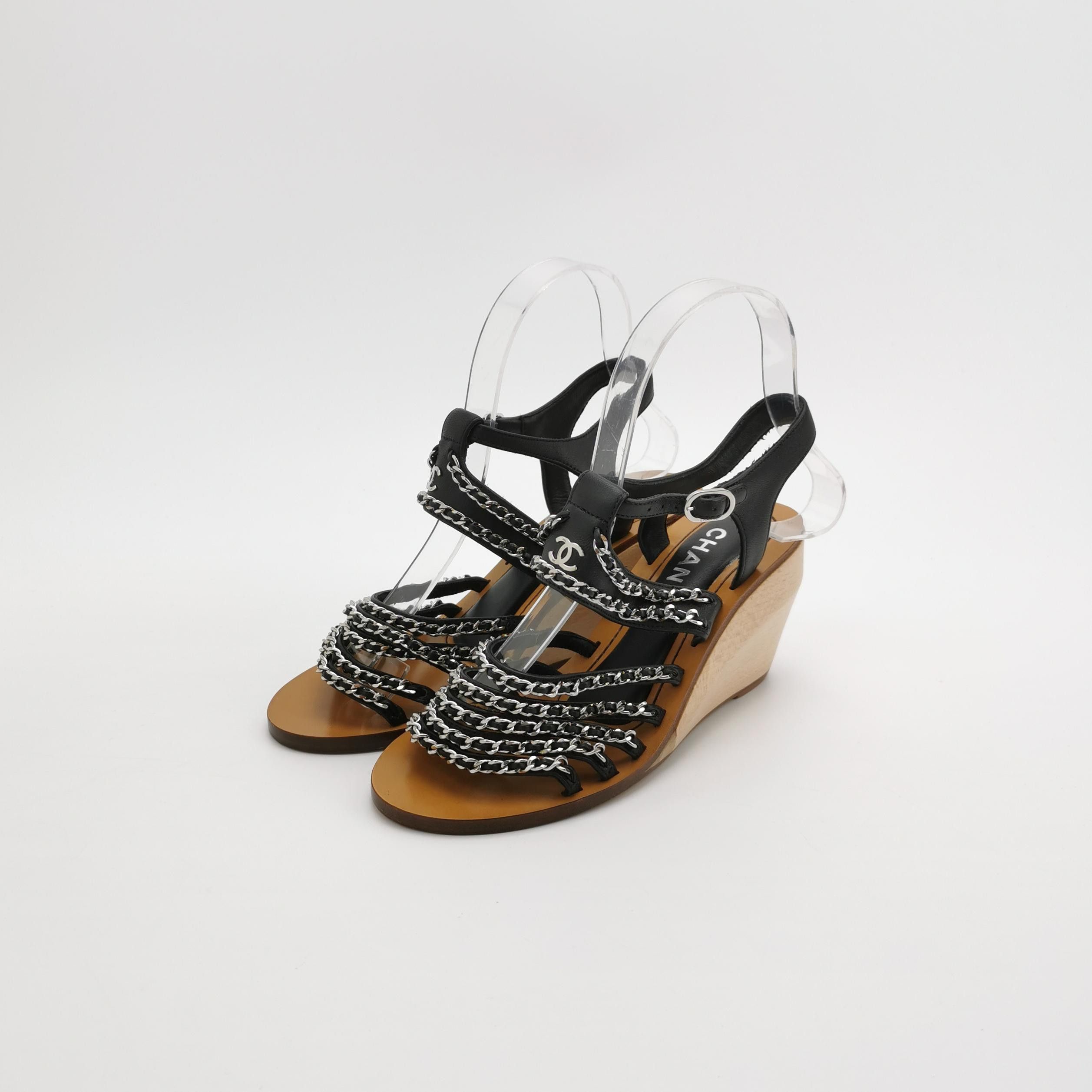 Chanel Chanel Women 6 Sandals Size US 6 / IT 36 - 2 Thumbnail