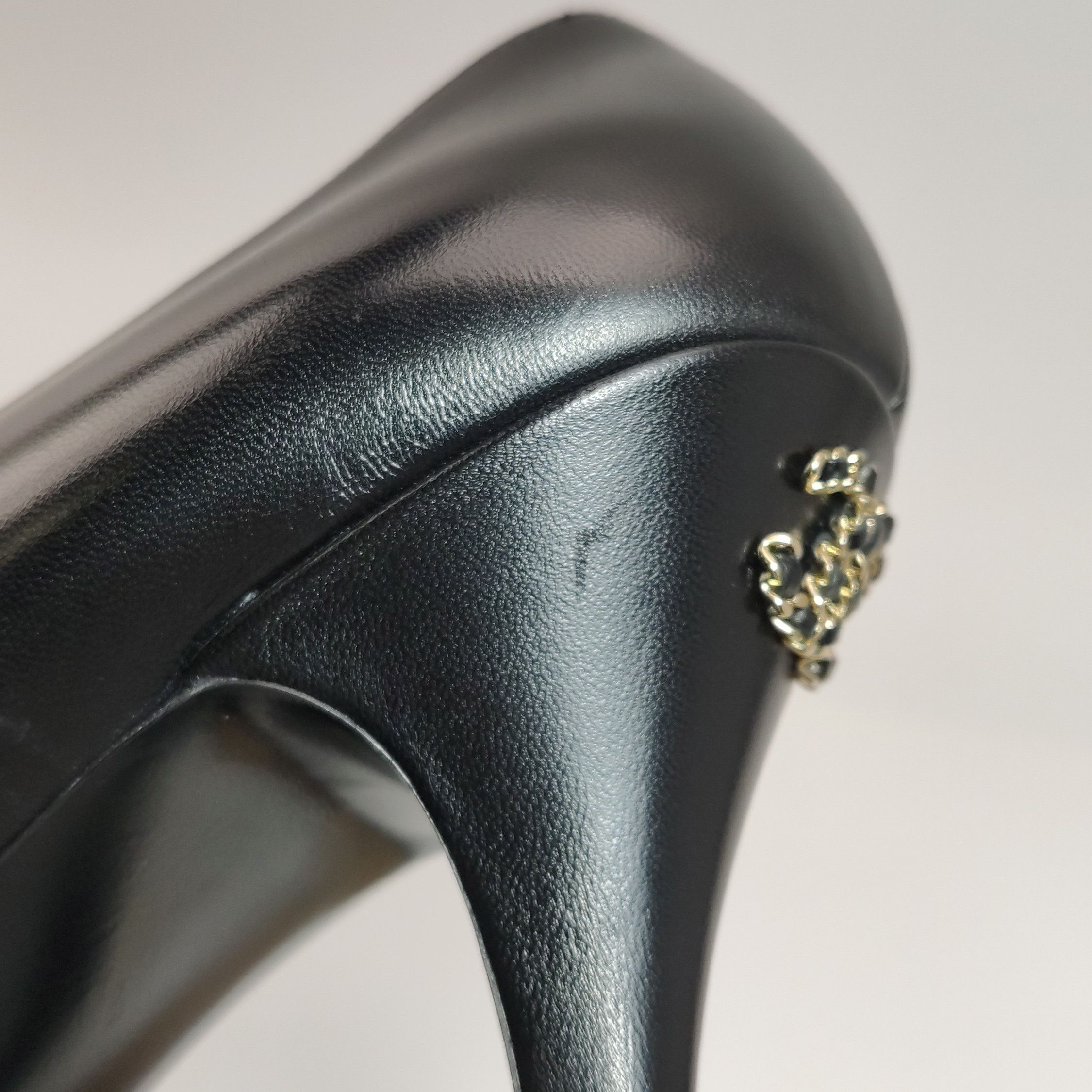 Chanel Chanel Women 8 Heels Size US 8 / IT 38 - 8 Thumbnail