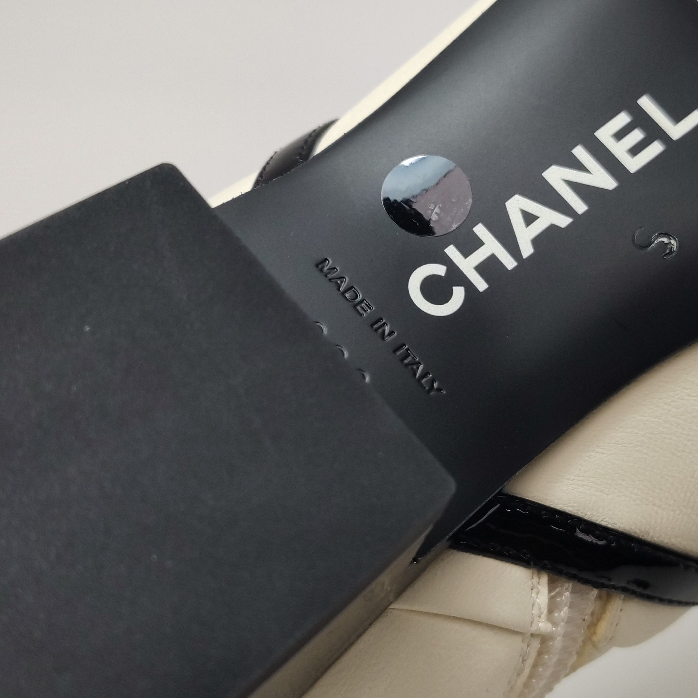 Chanel Chanel Women 8 Boots Size US 8 / IT 38 - 9 Thumbnail