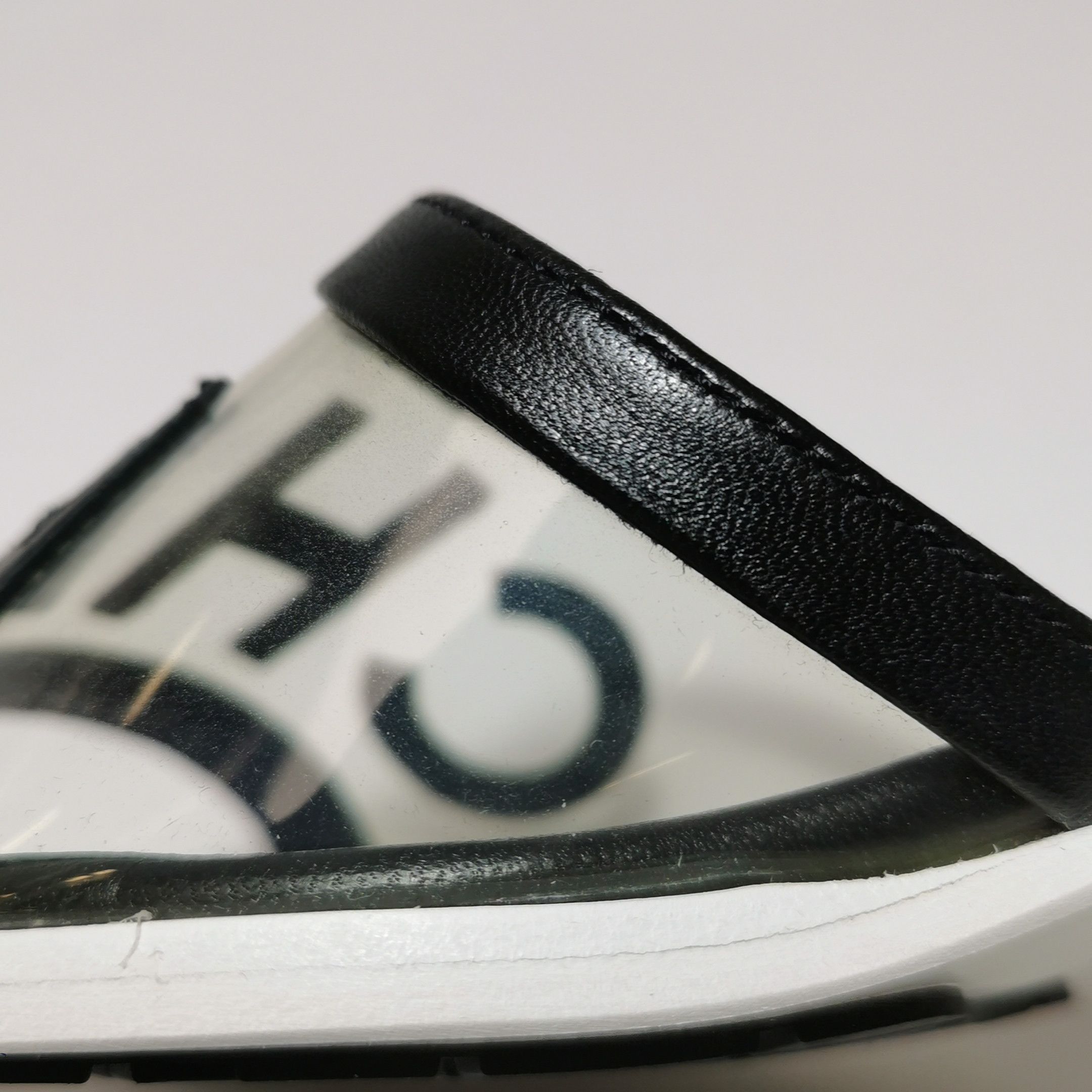 Chanel Chanel Women 5-5 Sandals Size US 5.5 / IT 35.5 - 9 Thumbnail