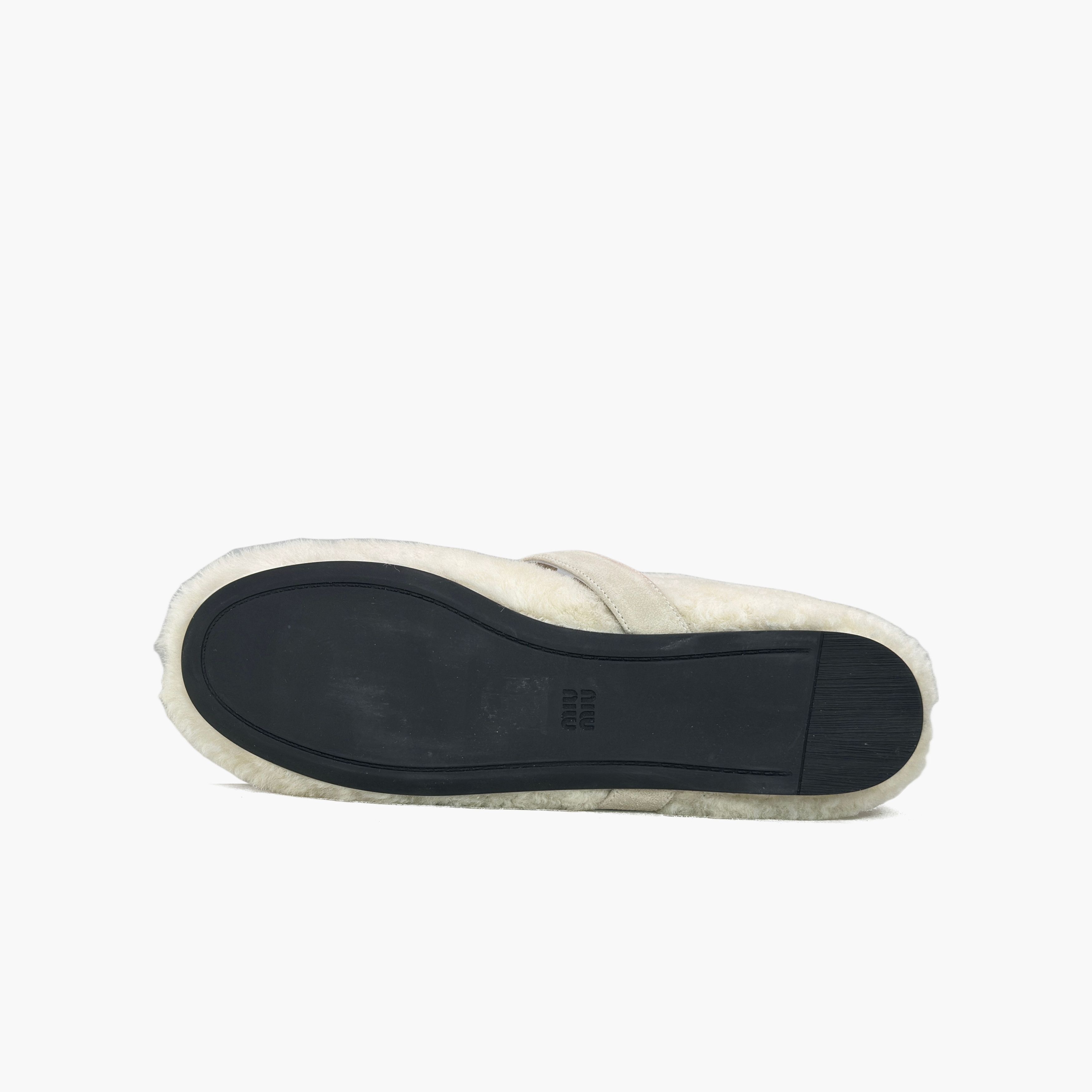Miu Miu Miu Miu Shearling Mary Jane Flats Size 39 Size US 9 / IT 39 - 8 Thumbnail