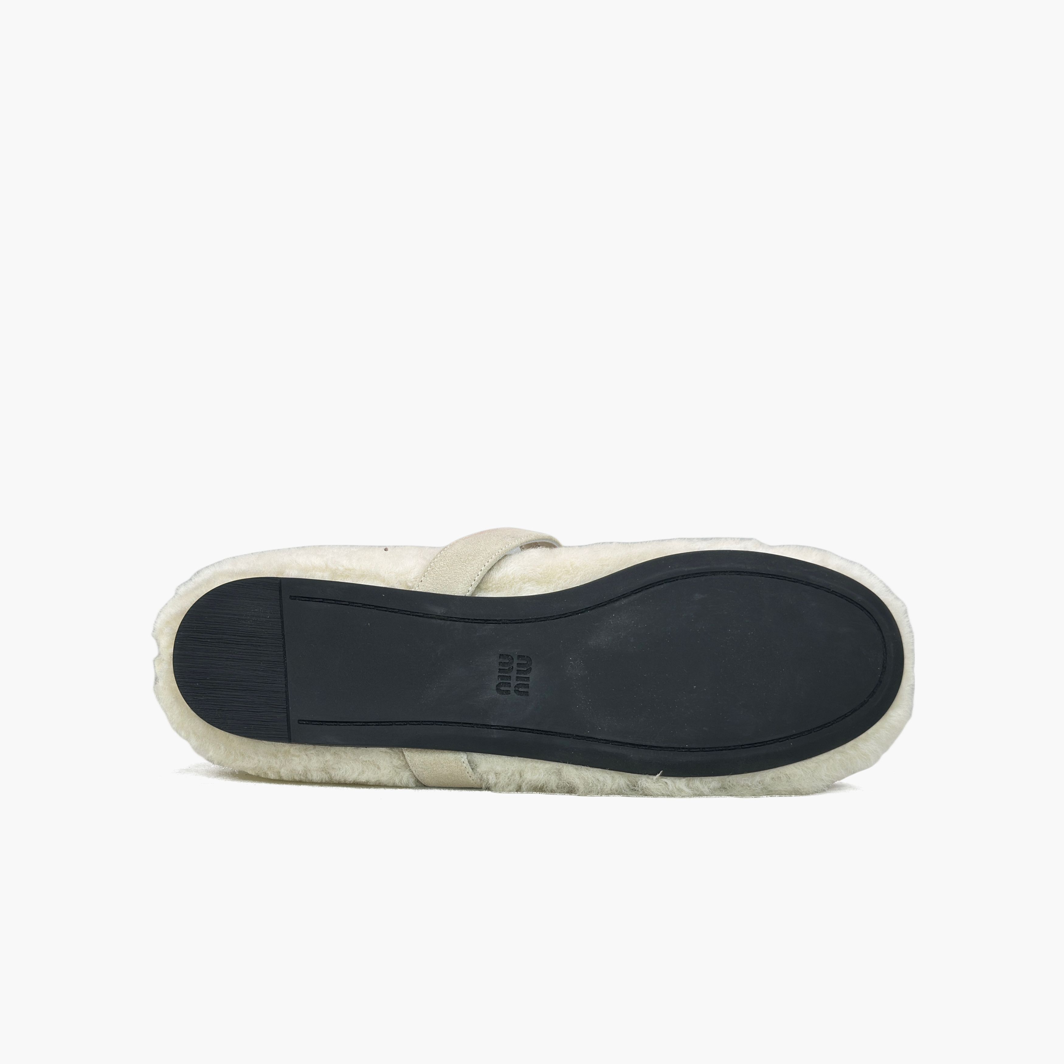 Miu Miu Miu Miu Shearling Mary Jane Flats Size 39 Size US 9 / IT 39 - 7 Thumbnail