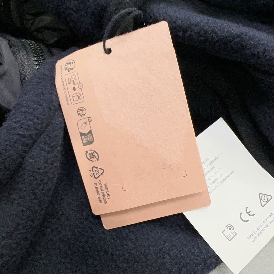 Miu Miu Miu Miu Logo Fleece Hoodie Size L Size L / US 10 / IT 46 - 5 Thumbnail