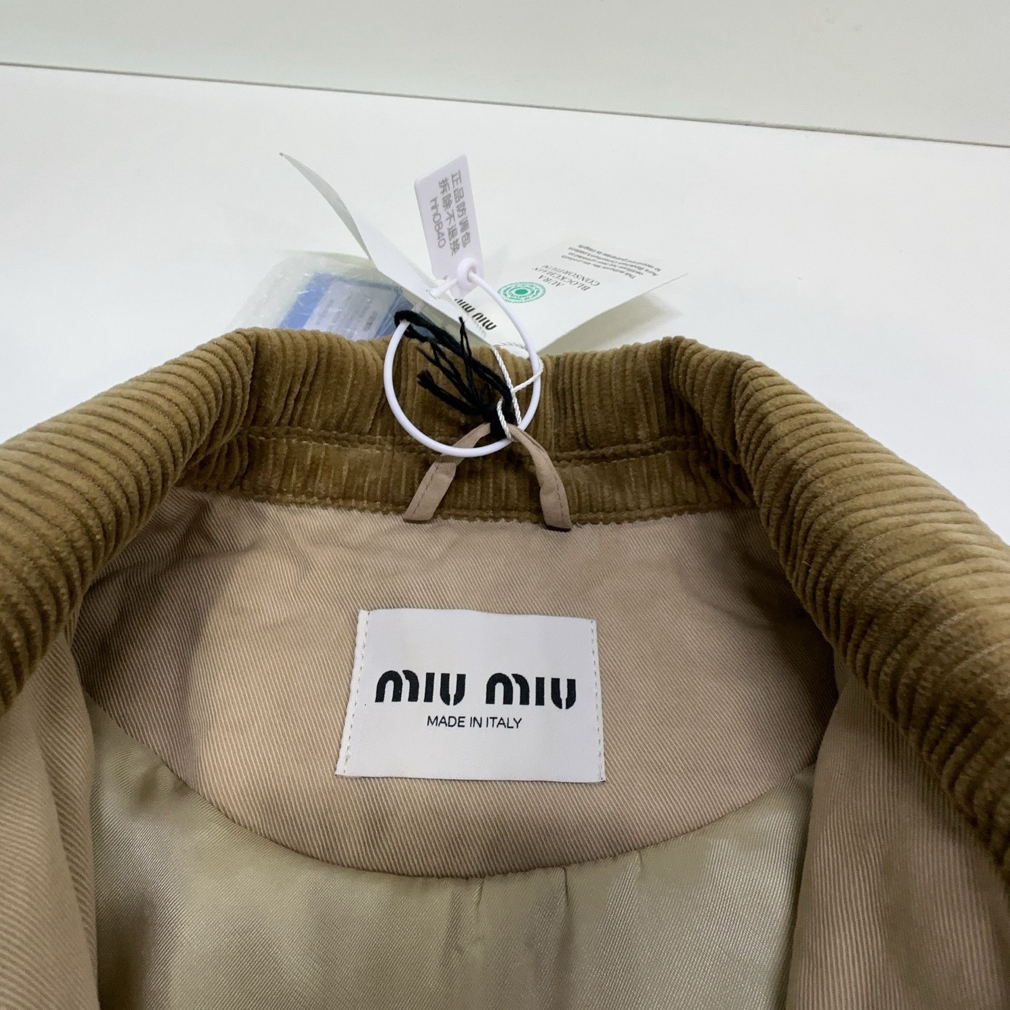 Miu Miu Miu Miu Logo Embroidery Corduroy Collar Jacket Size 36 Size XS / US 0-2 / IT 36-38 - 3 Thumbnail