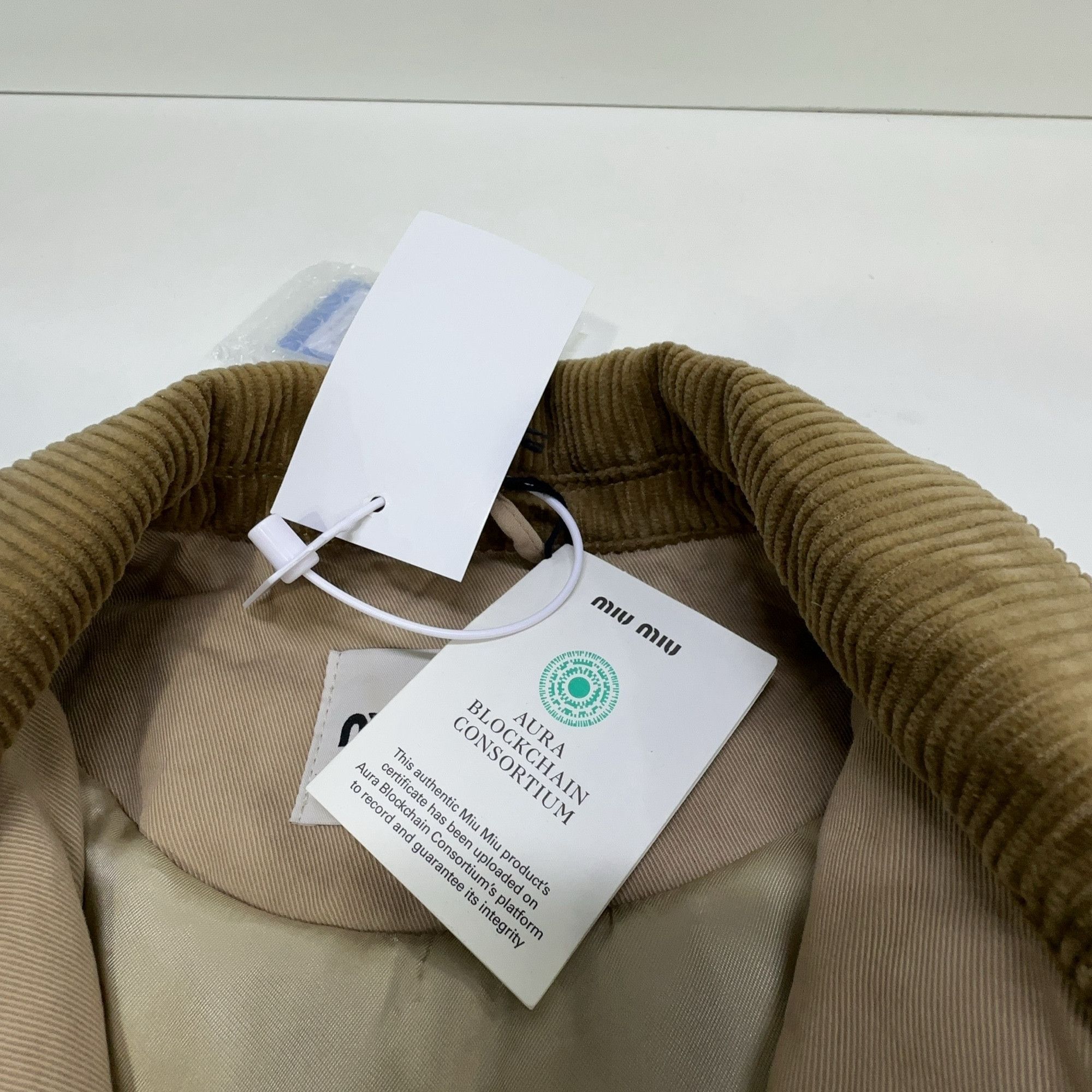 Miu Miu Miu Miu Logo Embroidery Corduroy Collar Jacket Size 36 Size XS / US 0-2 / IT 36-38 - 4 Thumbnail