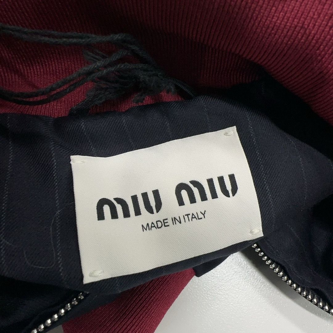 Miu Miu Miu Miu Pinstripe Jacket and Skirt Set Size 36 Size XS / US 0-2 / IT 36-38 - 5 Thumbnail