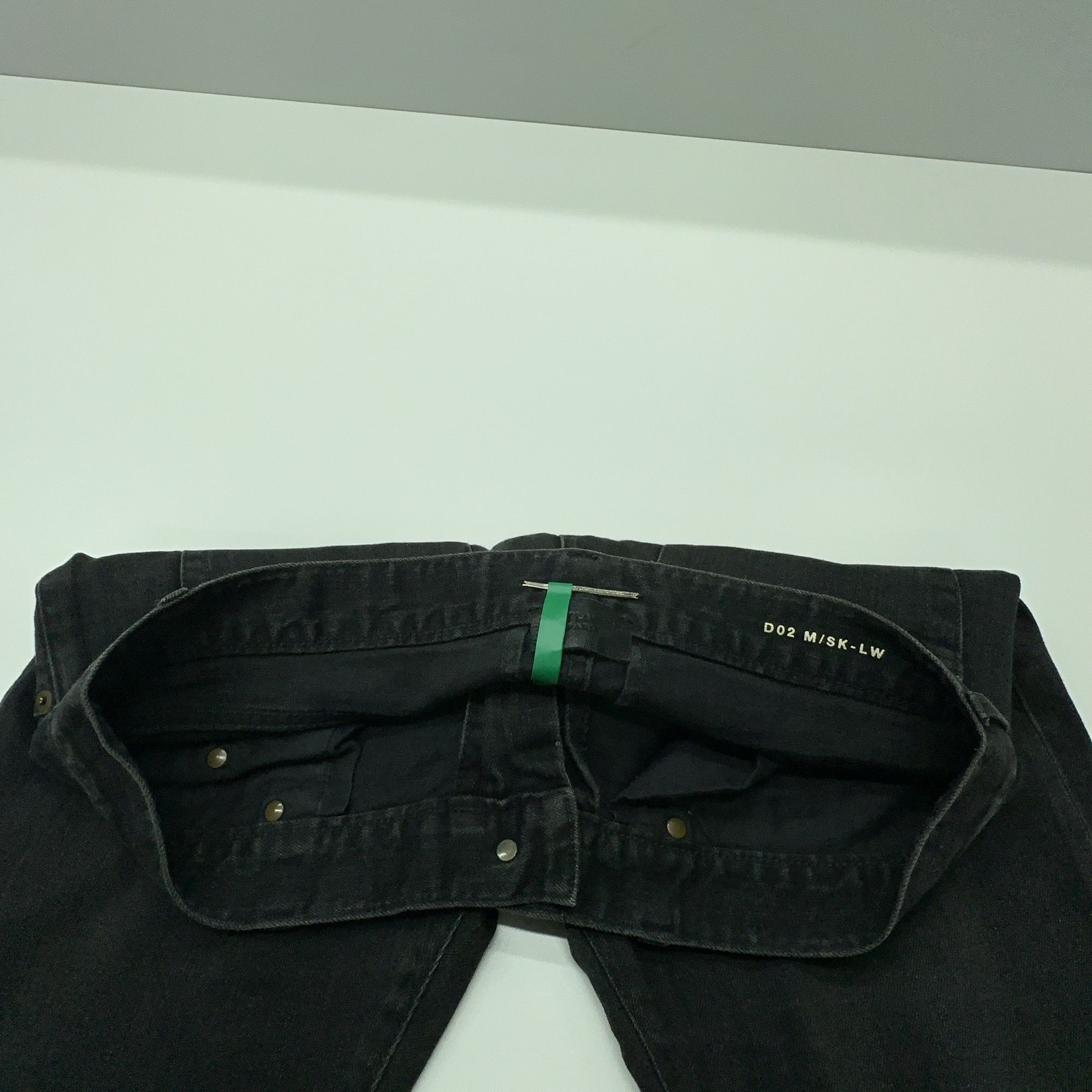 Saint Laurent Paris Saint Laurent D02 Distressed Jeans Size 31 Size US 31 - 5 Thumbnail