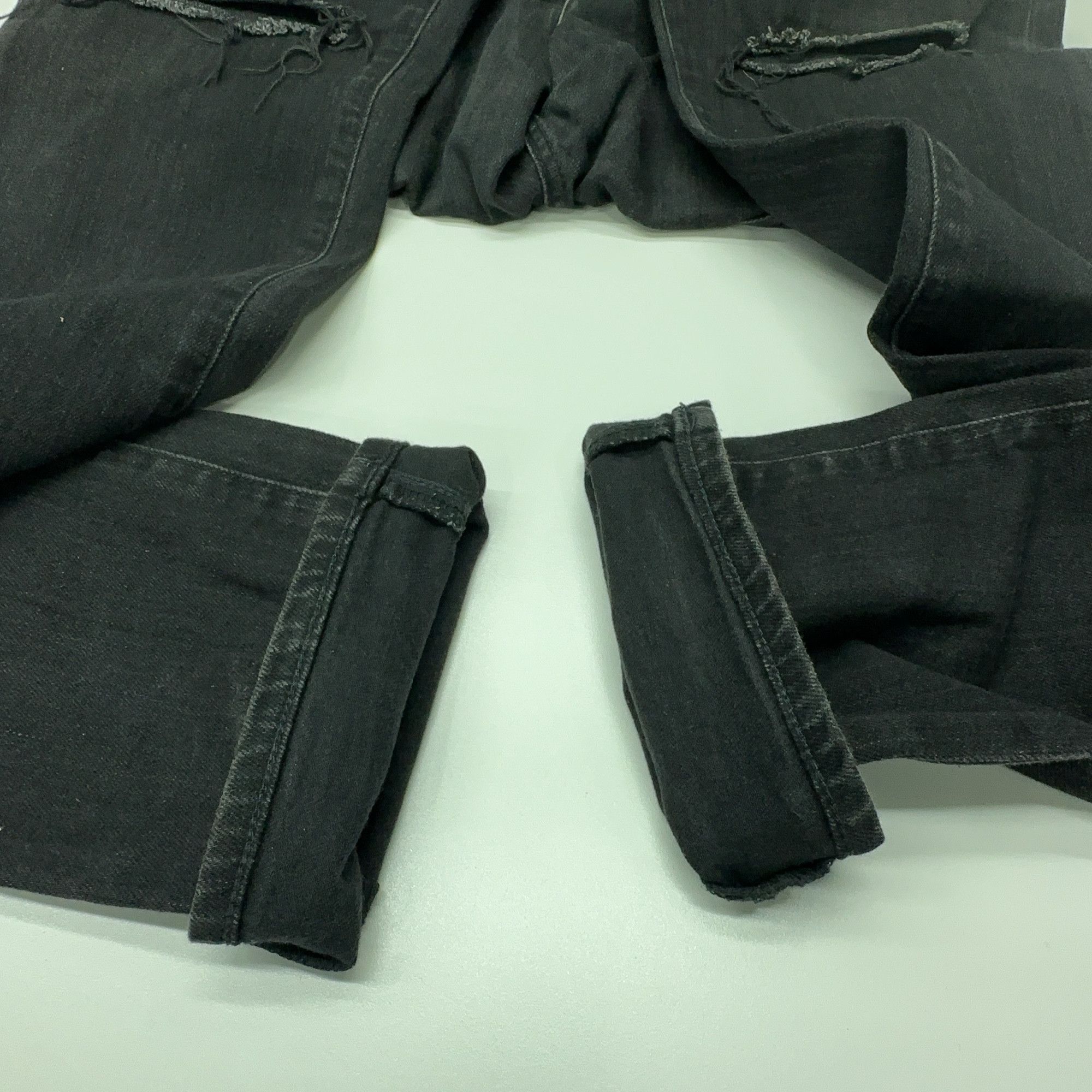 Saint Laurent Paris Saint Laurent D02 Distressed Jeans Size 31 Size US 31 - 8 Thumbnail