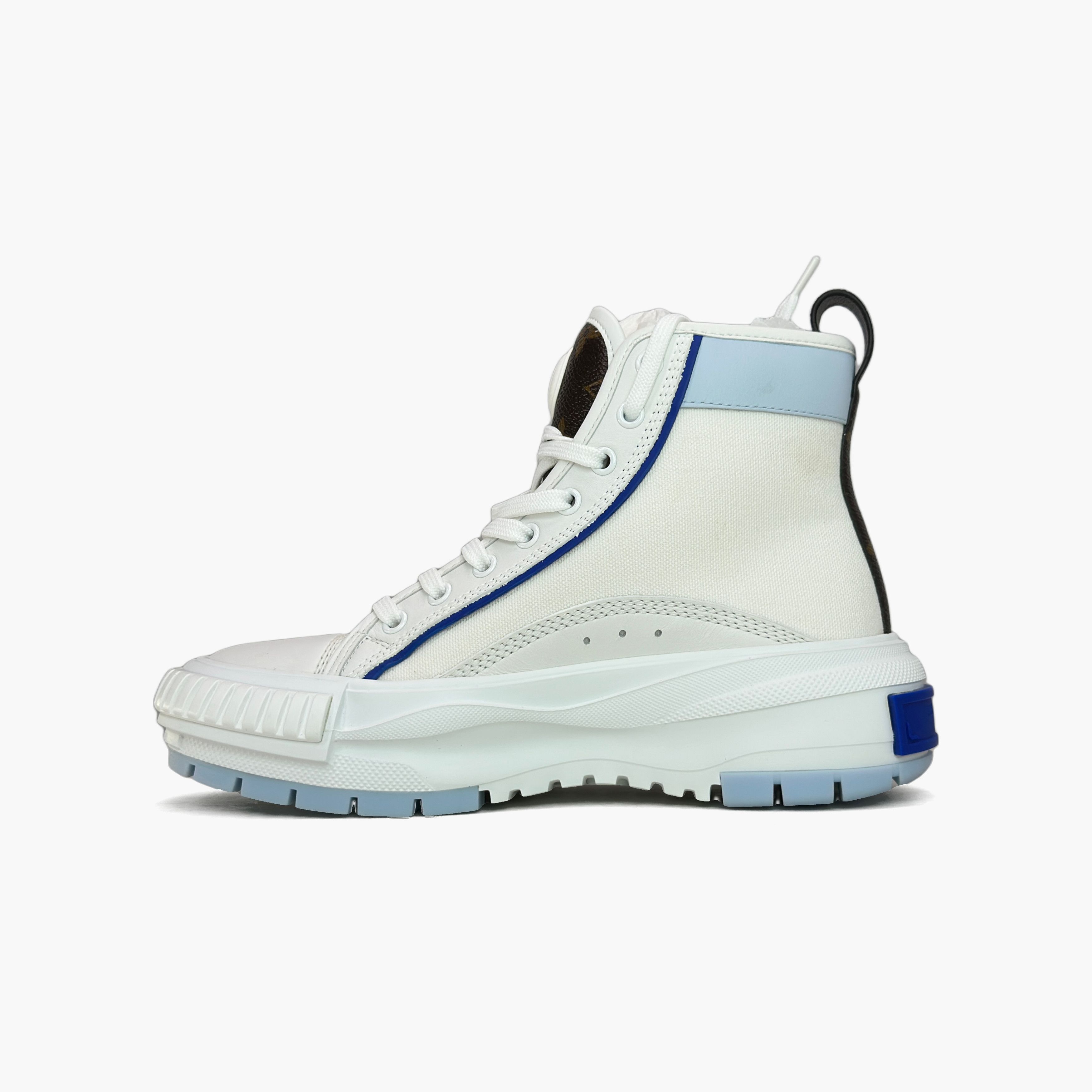 Louis Vuitton Louis Vuitton Squad High-Top Sneakers White 36 Size US 6 / IT 36 - 3 Thumbnail