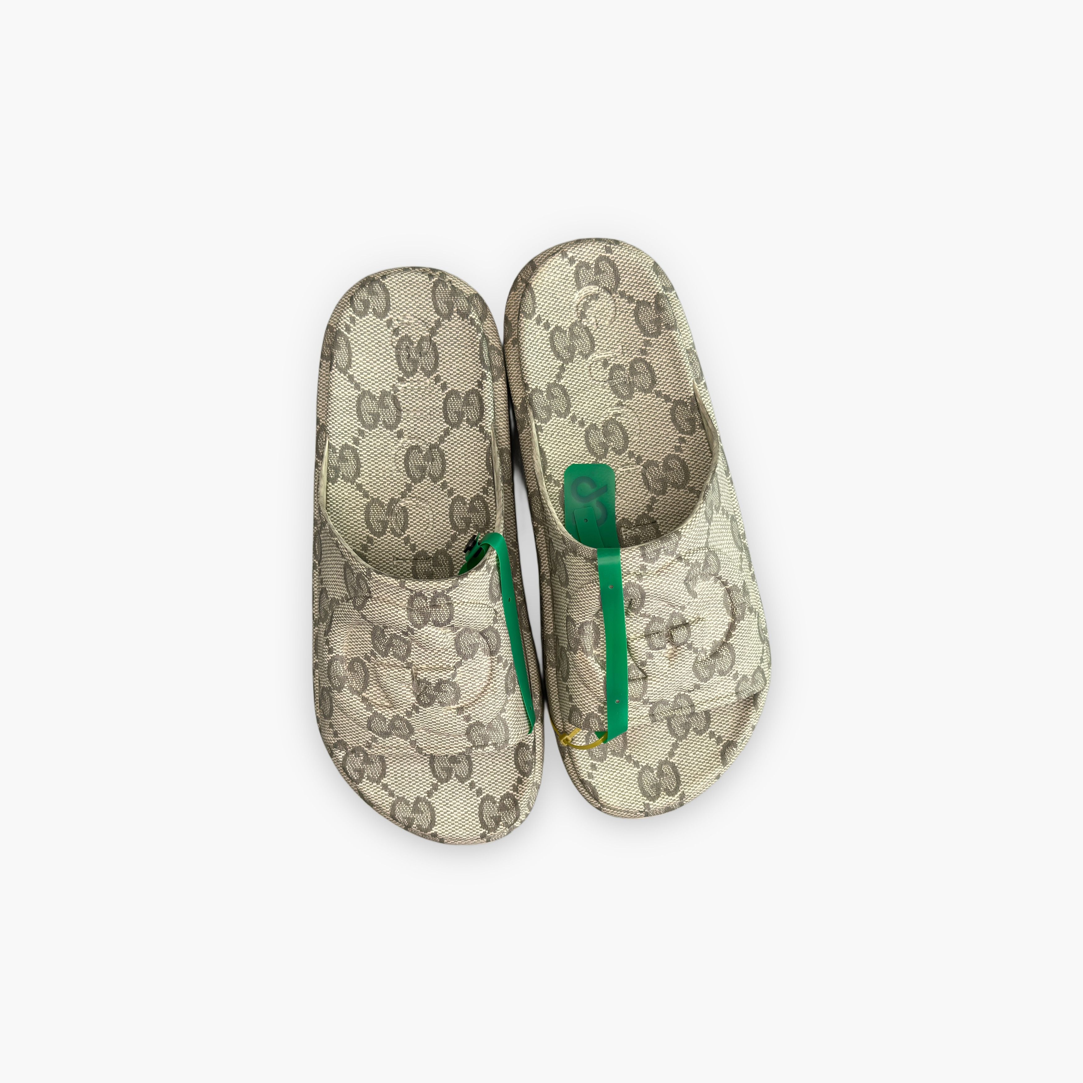 Gucci Gucci GG Supreme Platform Slides Size 10 Size US 10 / EU 43 - 9 Thumbnail