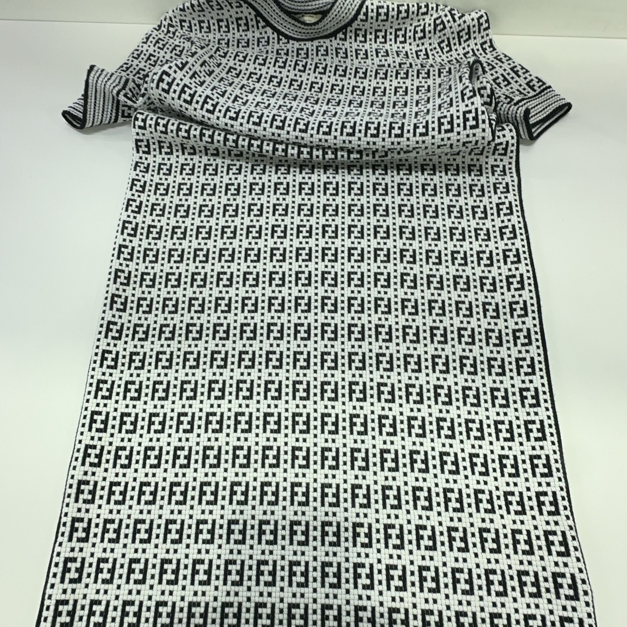 Fendi Fendi FF Logo Knit Midi Dress Size 36 Size XS / US 0-2 / IT 36-38 - 7 Thumbnail