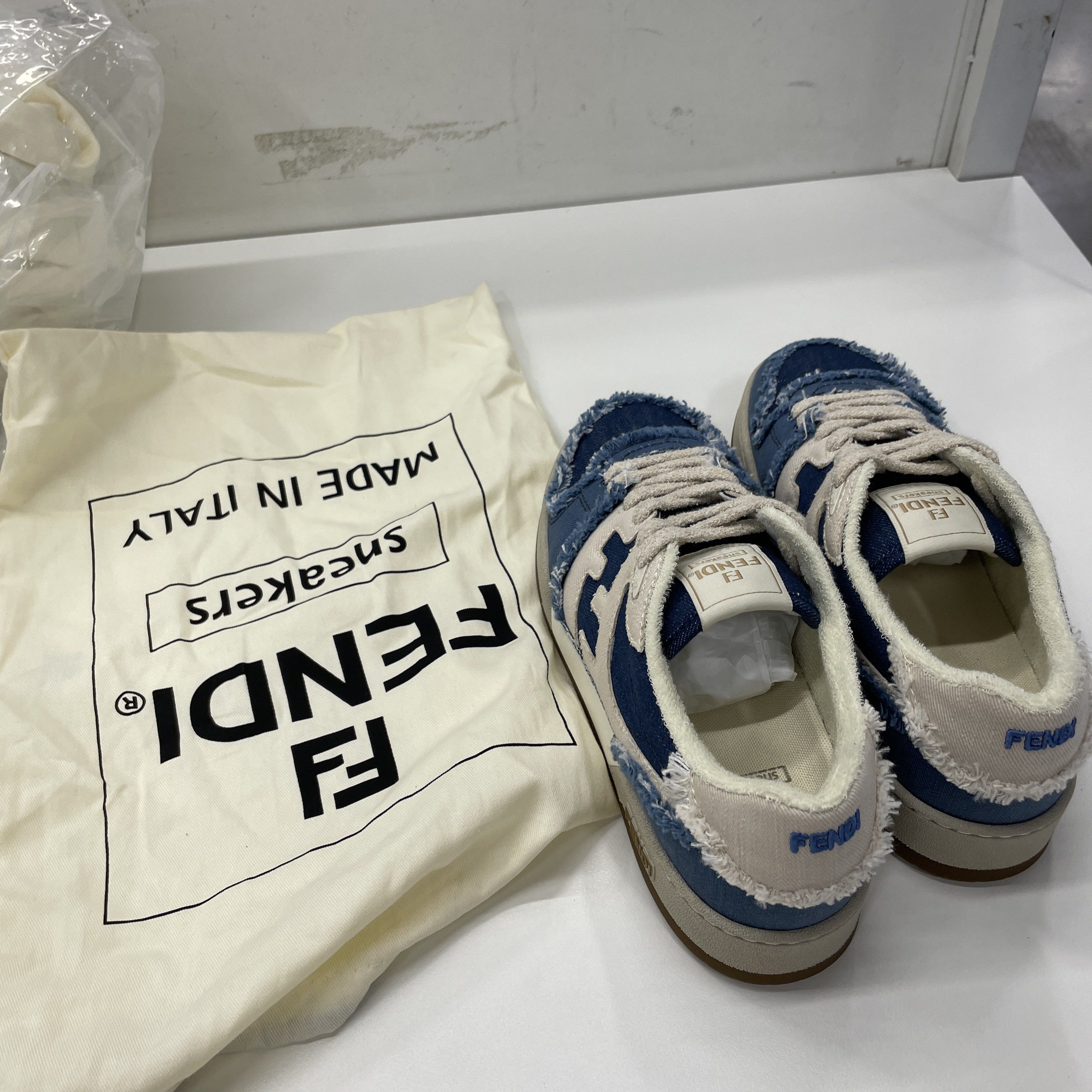 Fendi Fendi Match Frayed Denim Low-Top Sneakers Size 7 Size US 7 / EU 40 - 11 Thumbnail